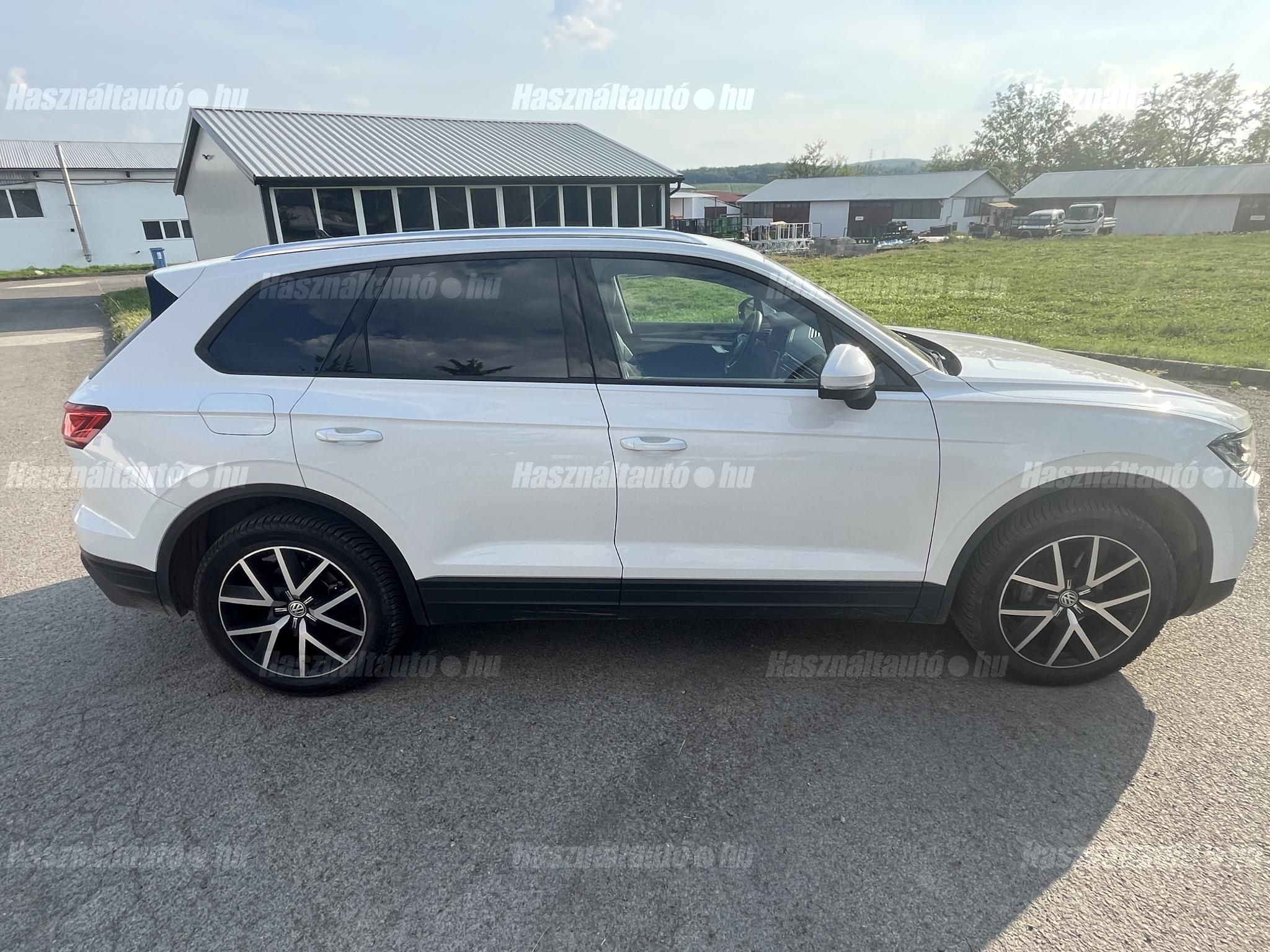 VOLKSWAGEN TOUAREG 2024/8 - 1