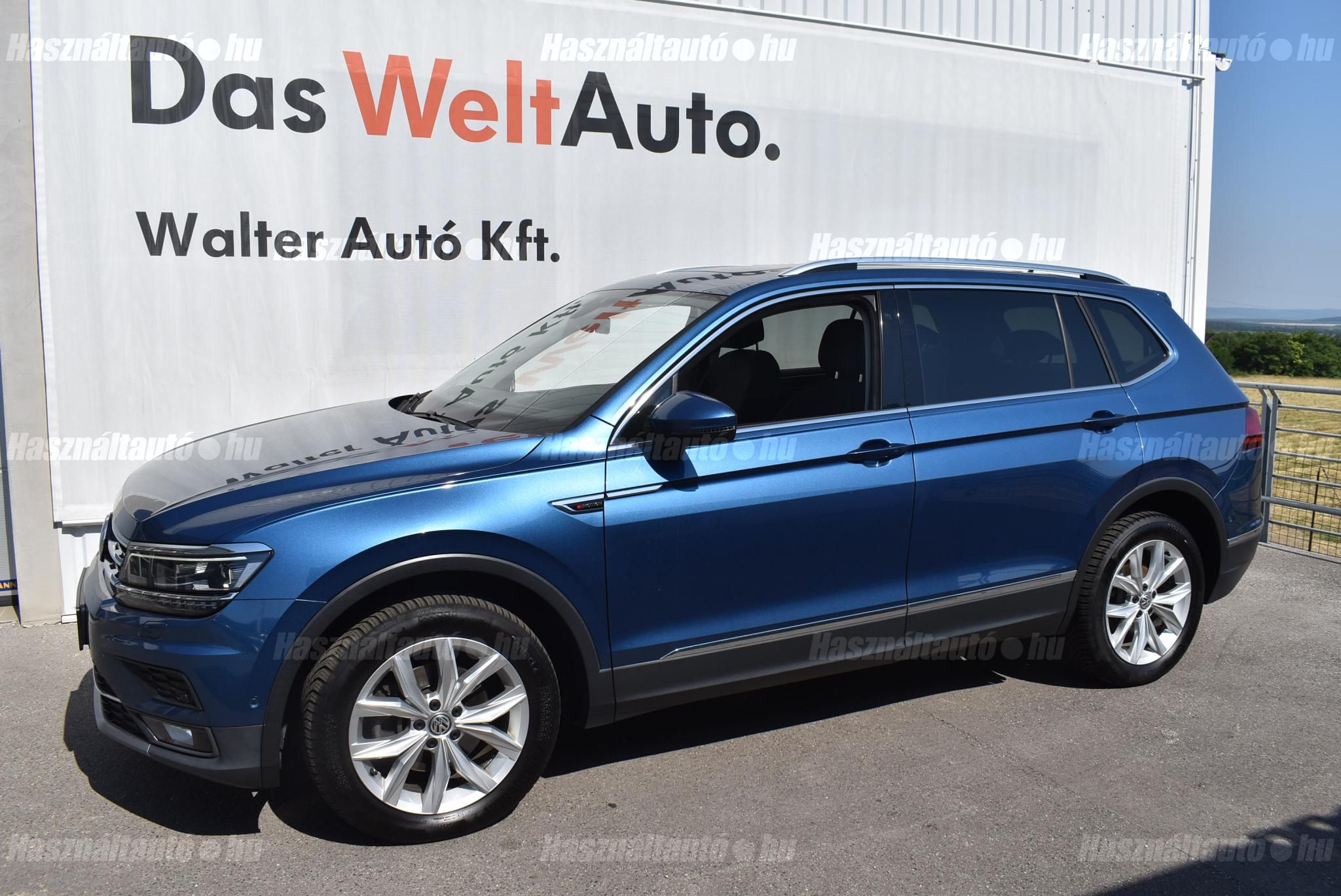 VOLKSWAGEN TIGUAN 2018/8 - 1