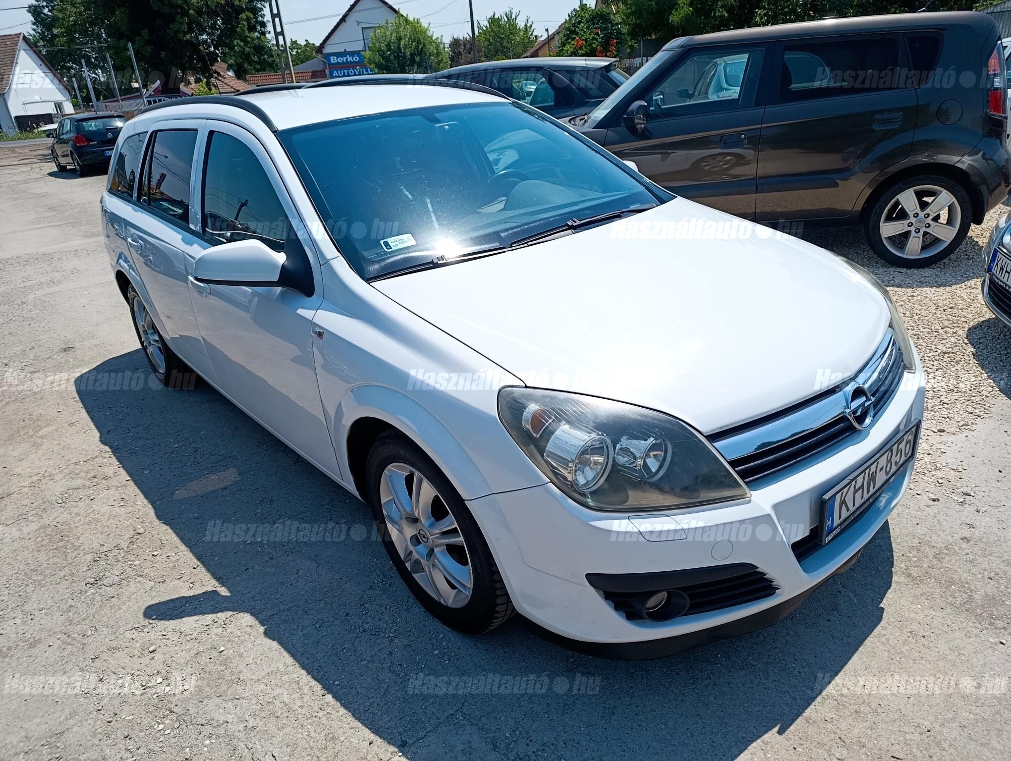 OPEL ASTRA H 2006/6 - 1