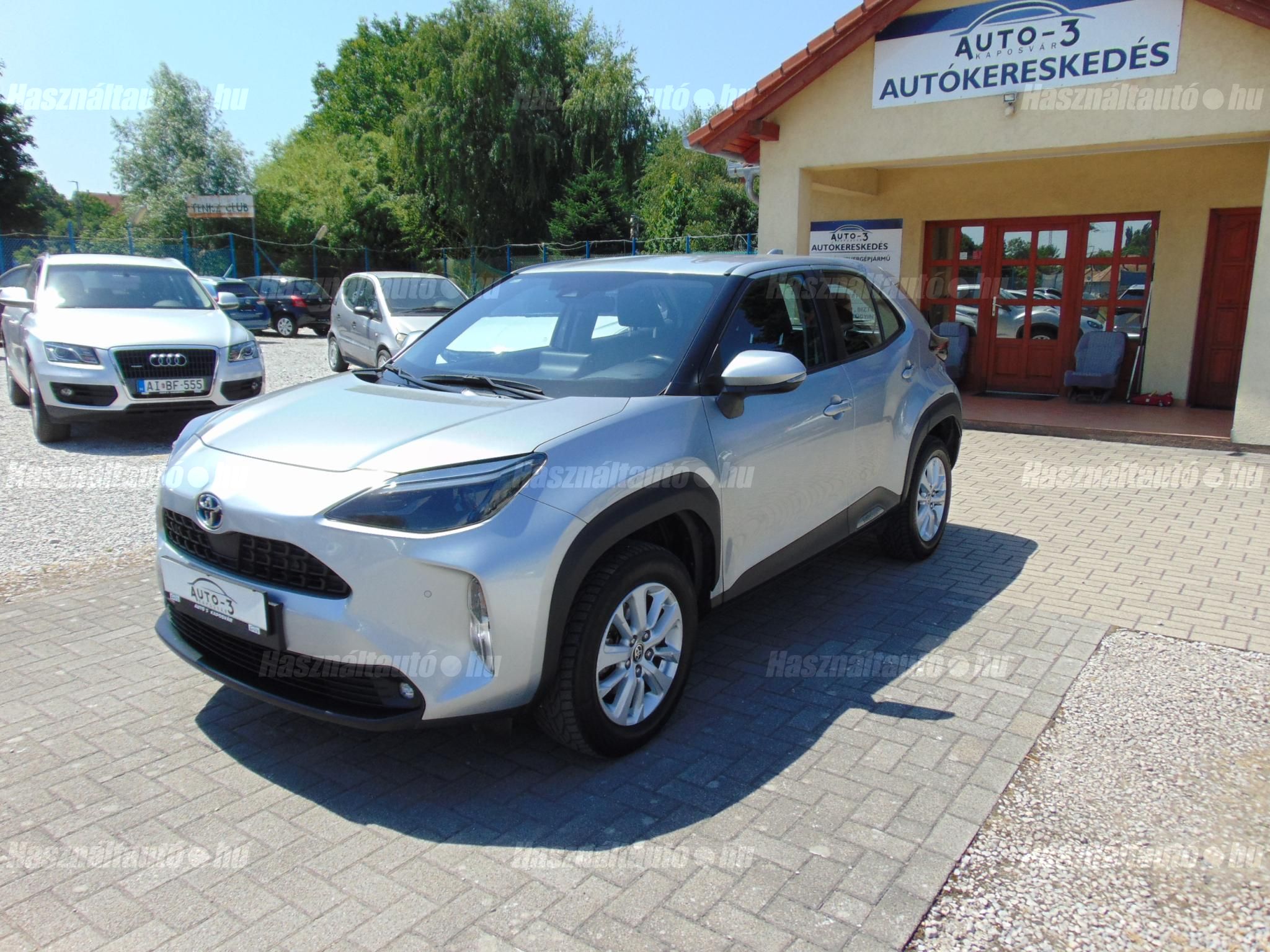 TOYOTA YARIS CROSS 2022/3 - 1
