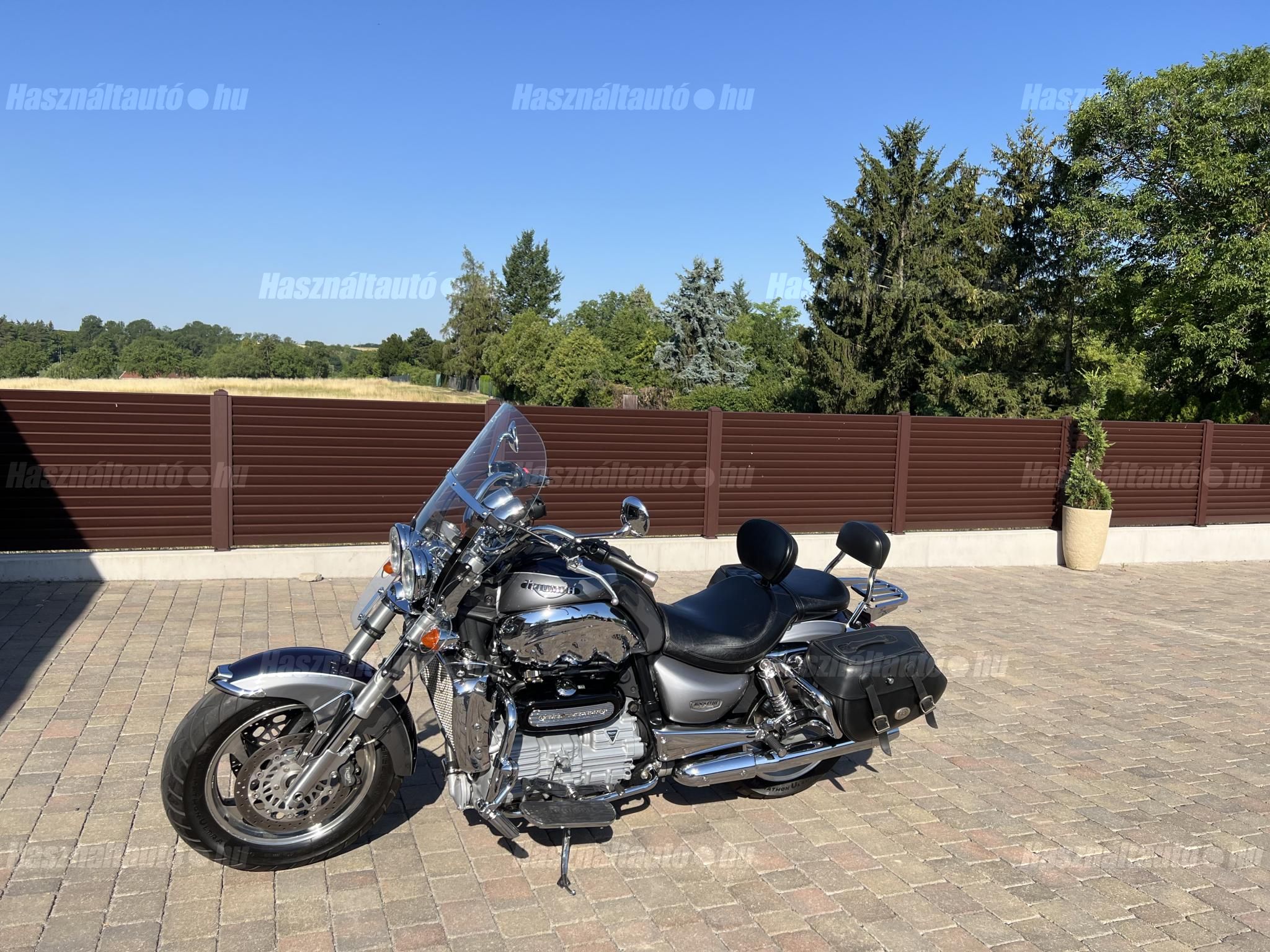 TRIUMPH ROCKET 2007/8 - 1