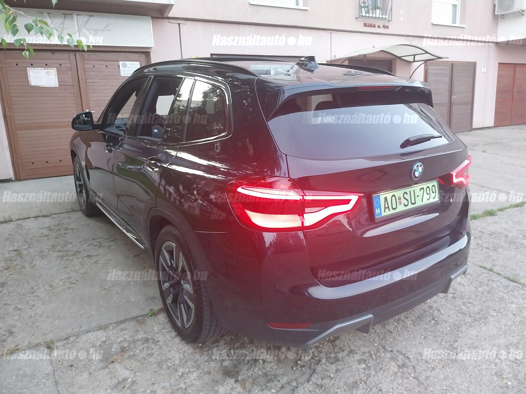 BMW IX3 2021 - 1
