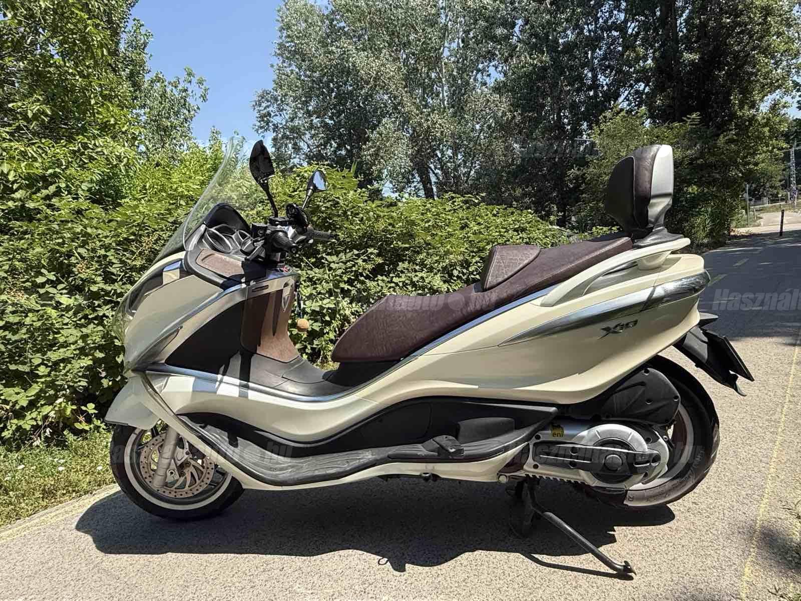 PIAGGIO X 10 500 2015/5 - 1