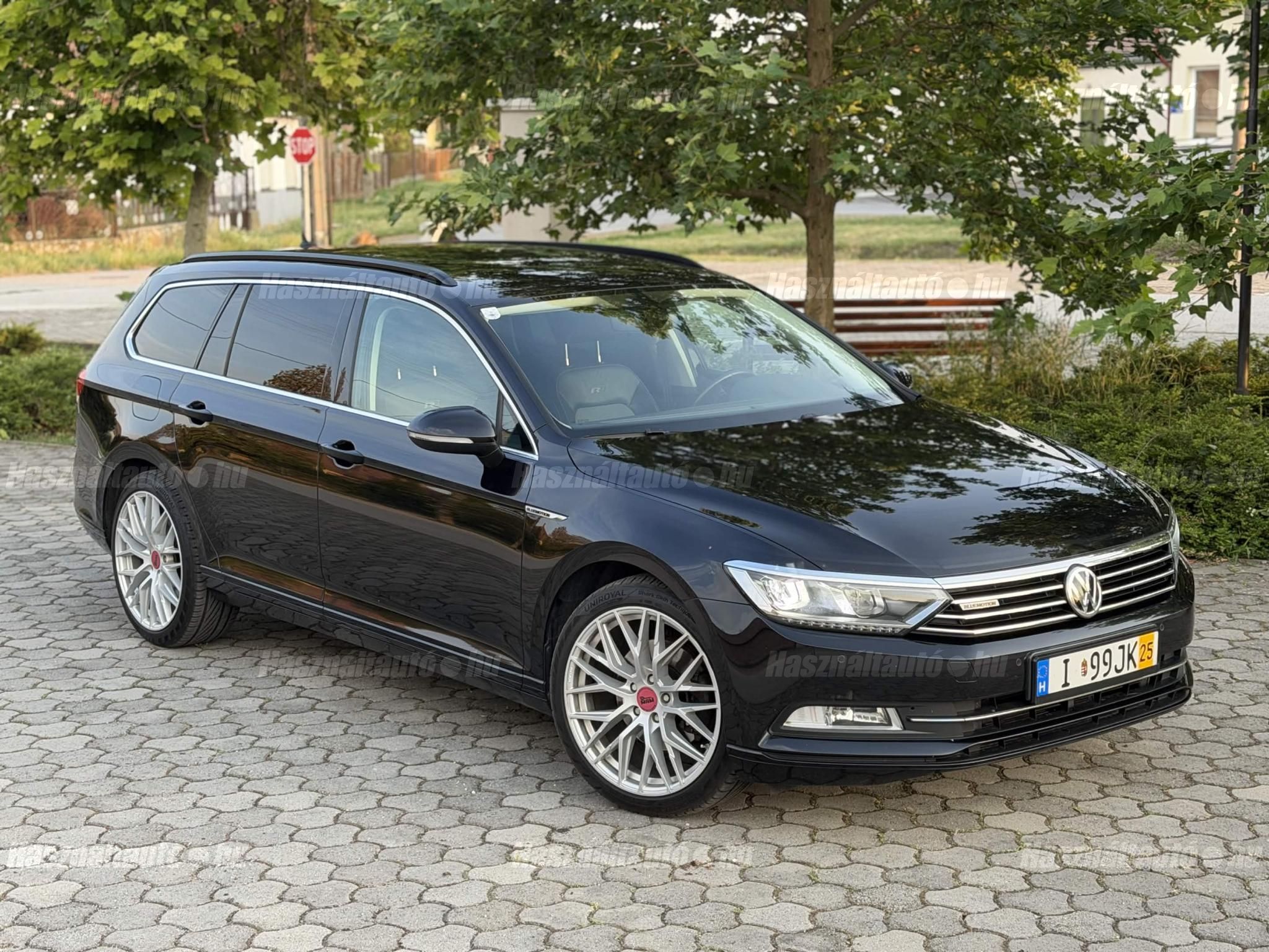 VOLKSWAGEN PASSAT VIII 2016/4 - 1