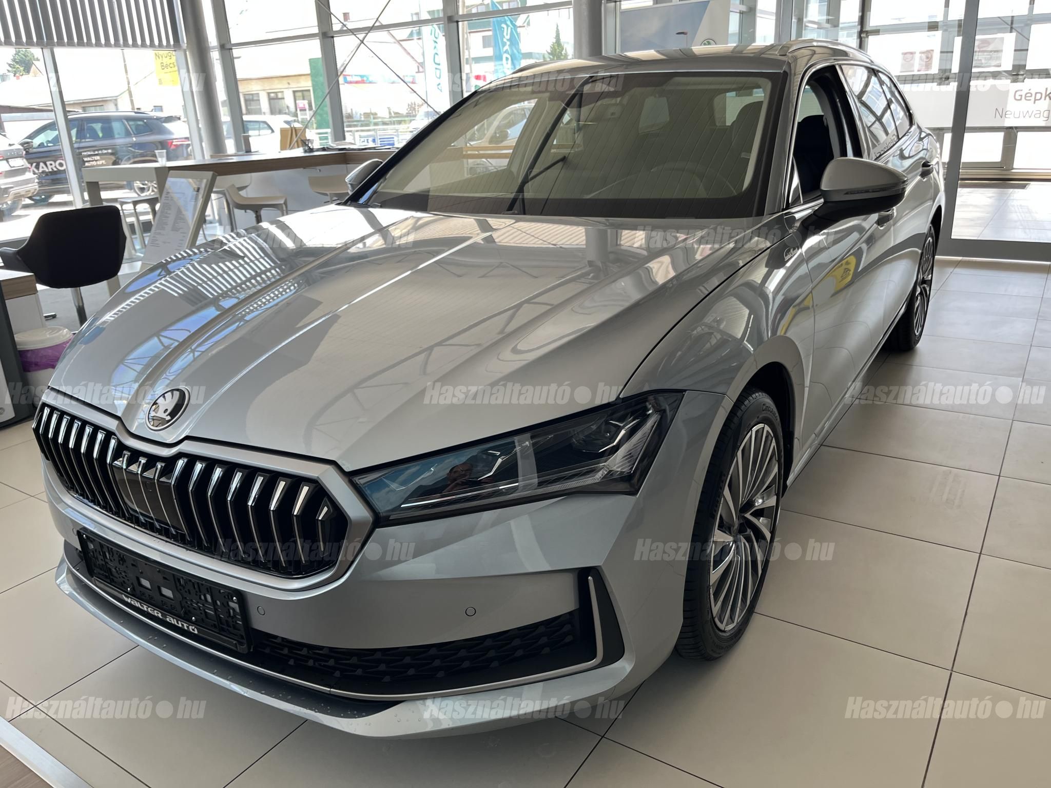 SKODA SUPERB 2026 - 1