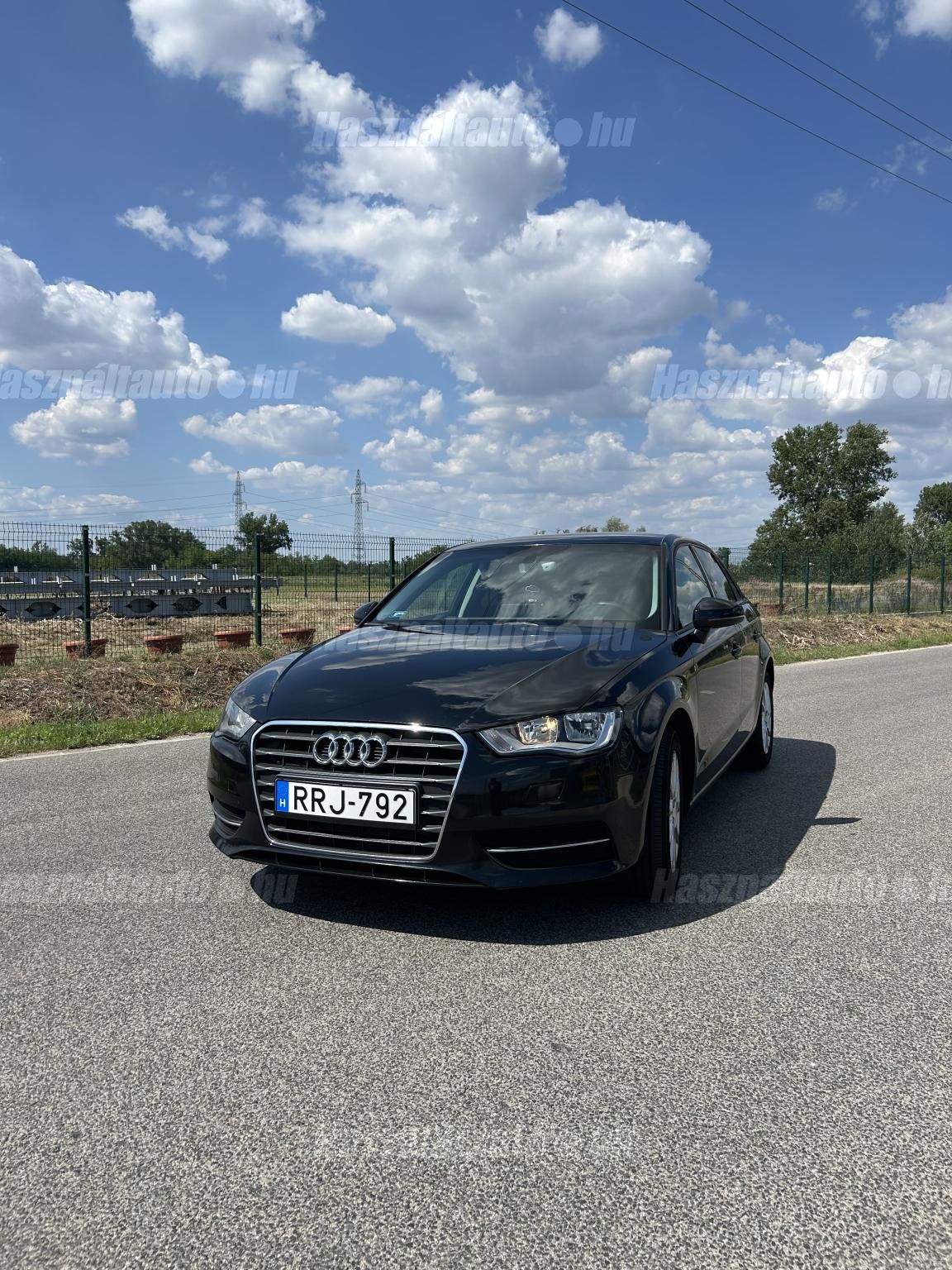 AUDI A3 2015/12 - 1
