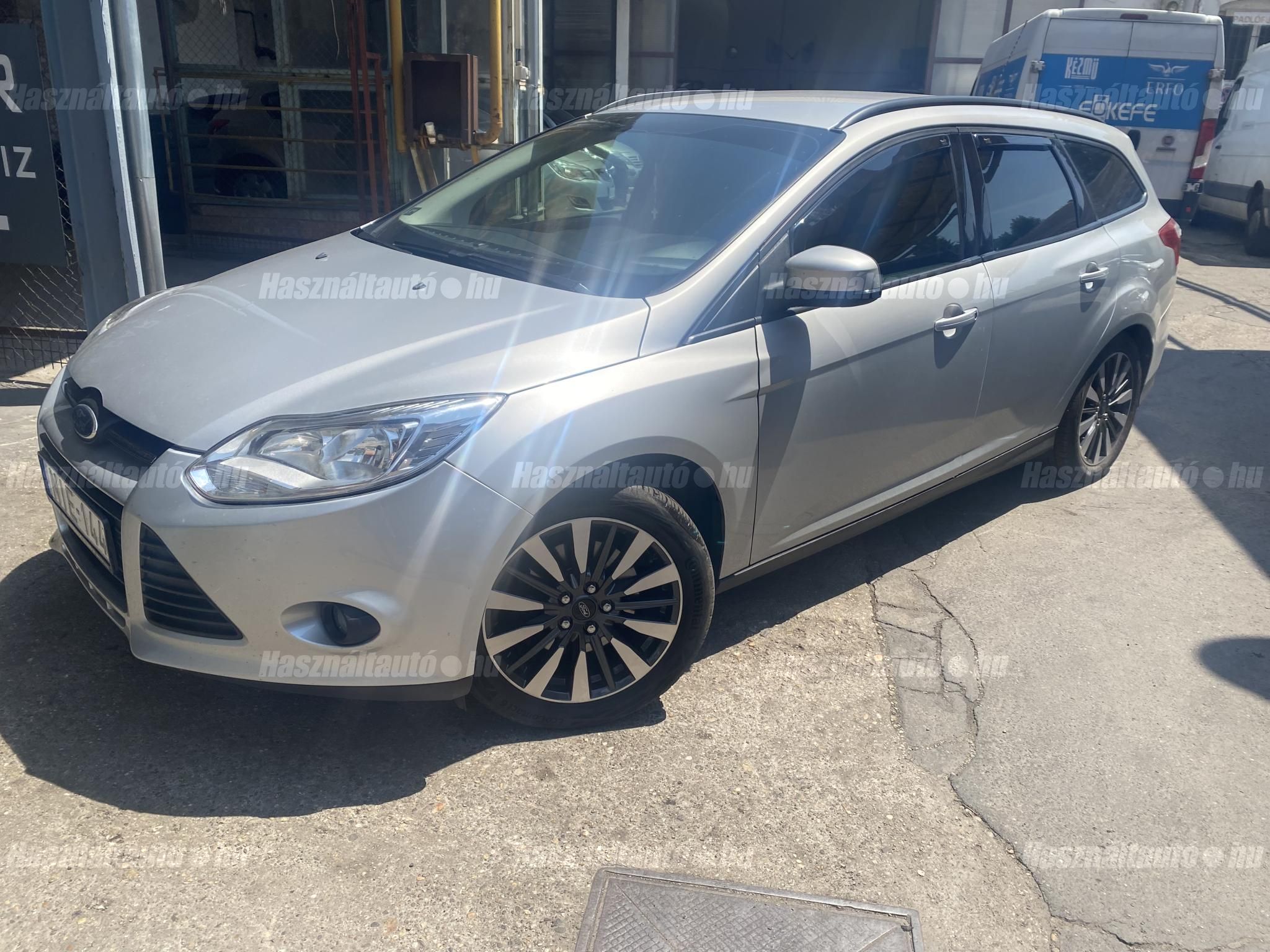 FORD FOCUS 2012/4 - 1