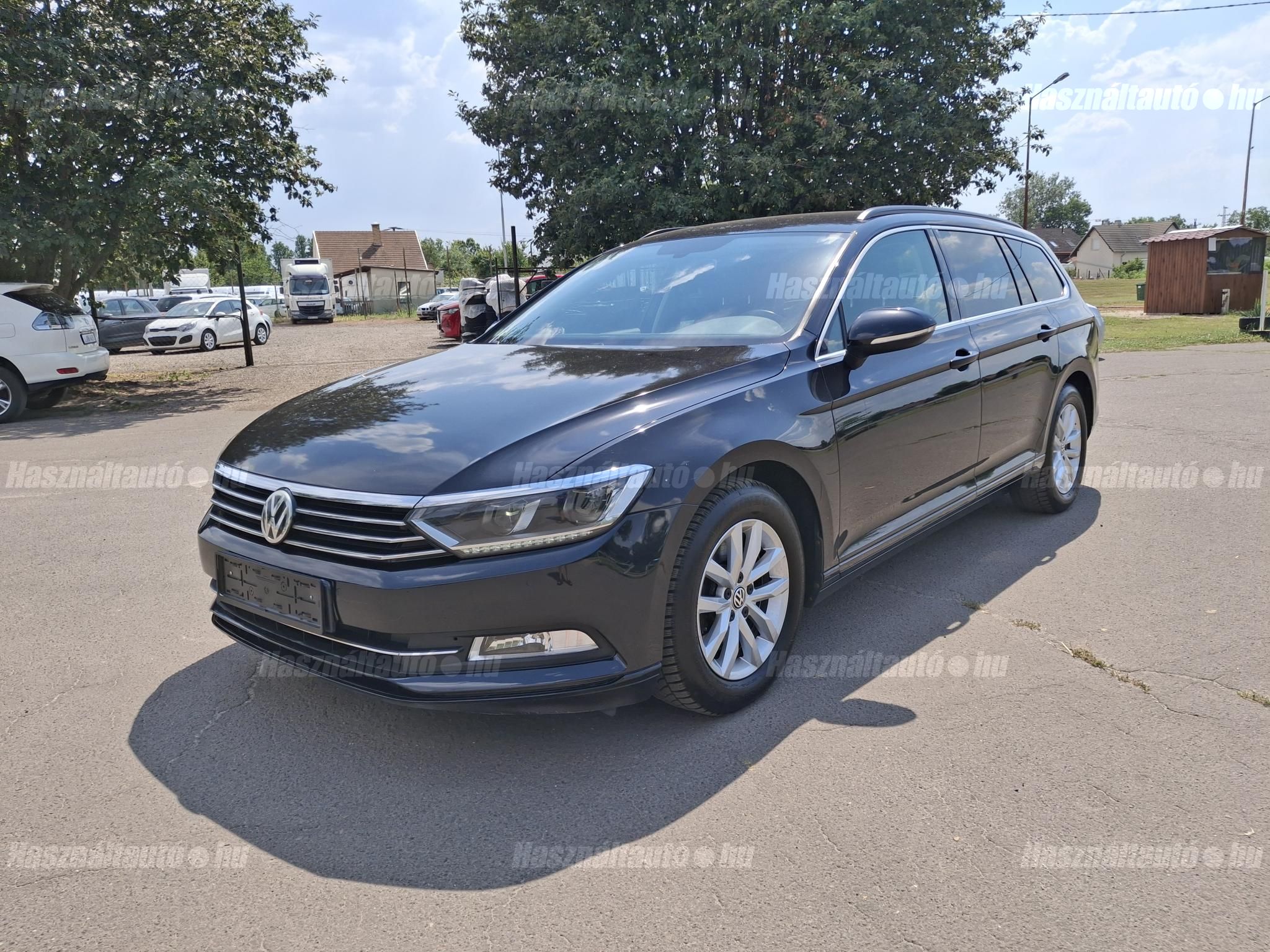 VOLKSWAGEN PASSAT VIII 2015/4 - 1