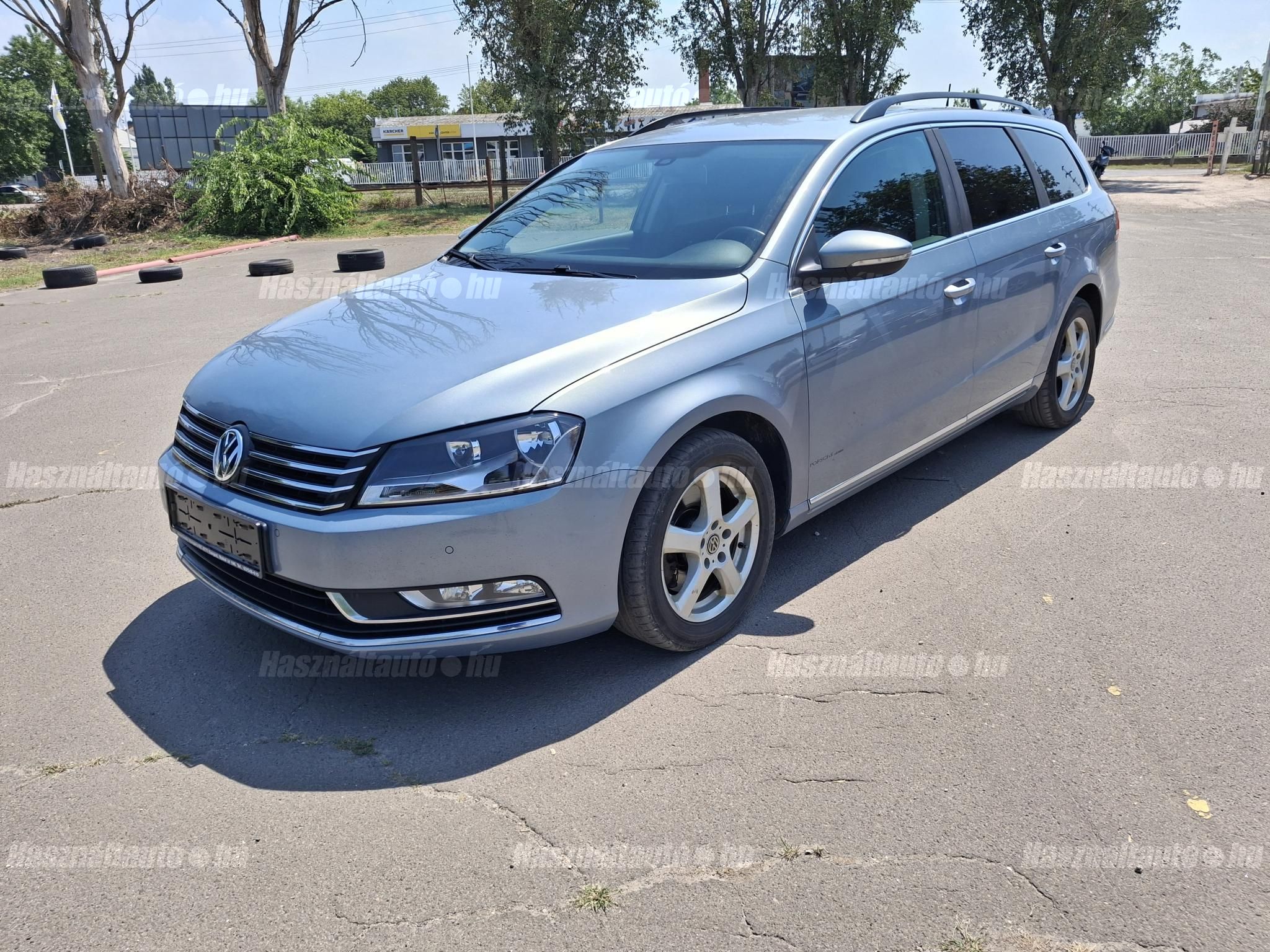 VOLKSWAGEN PASSAT VII 2012/1 - 1