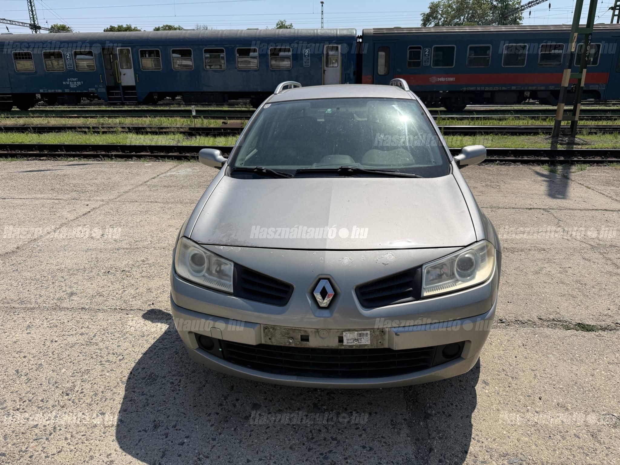 RENAULT MEGANE 2007/12 - 1