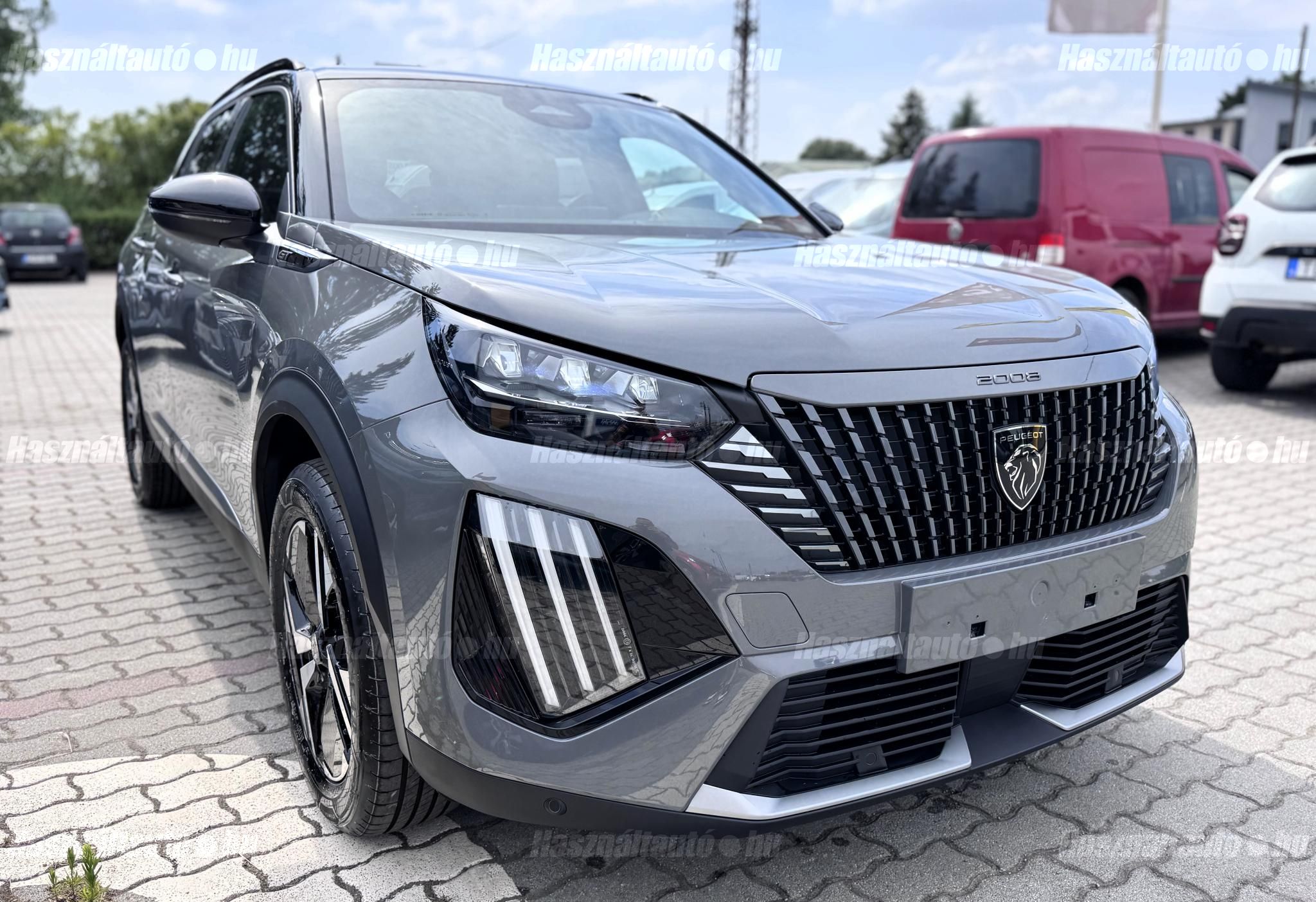 PEUGEOT 2008 2026/5 - 1