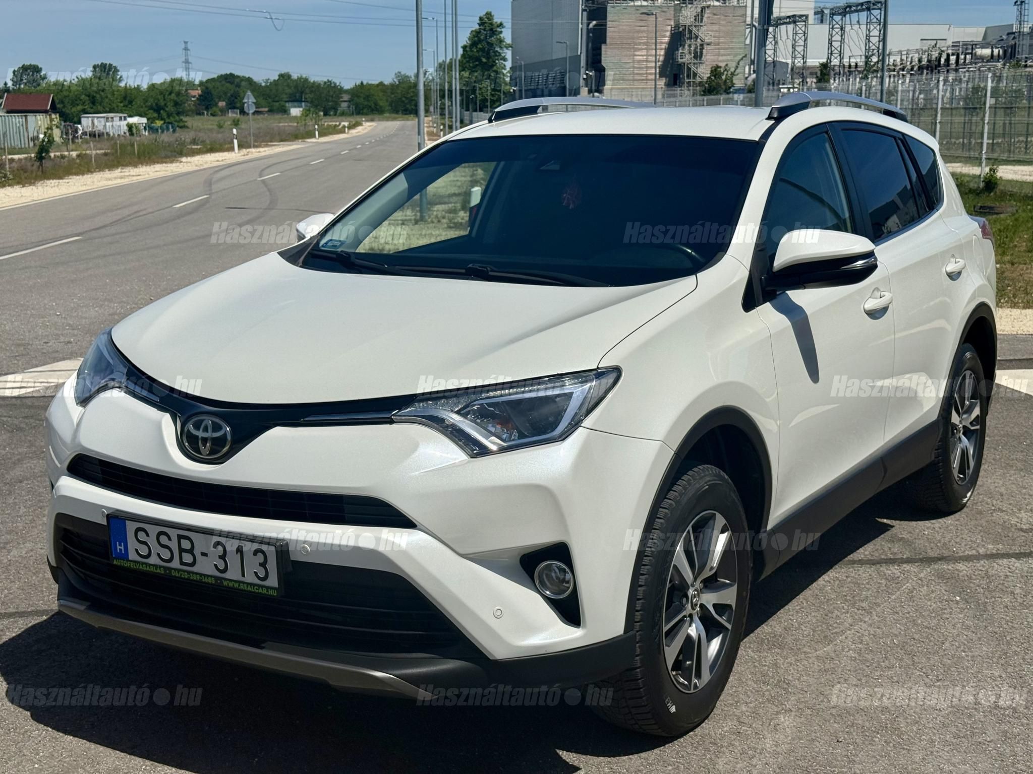 TOYOTA RAV 4 2016/11 - 1