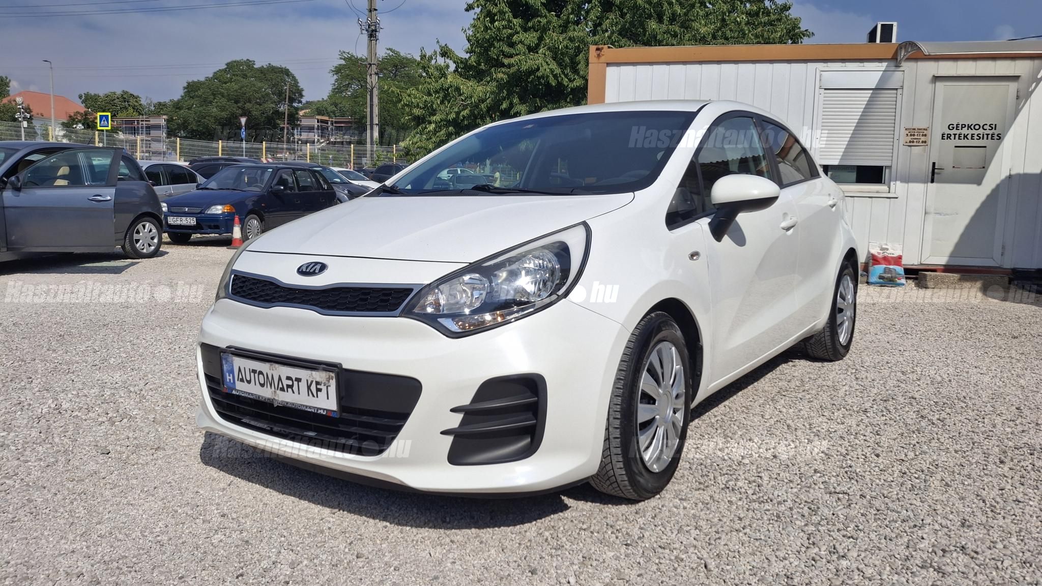 KIA RIO 2015/11 - 1