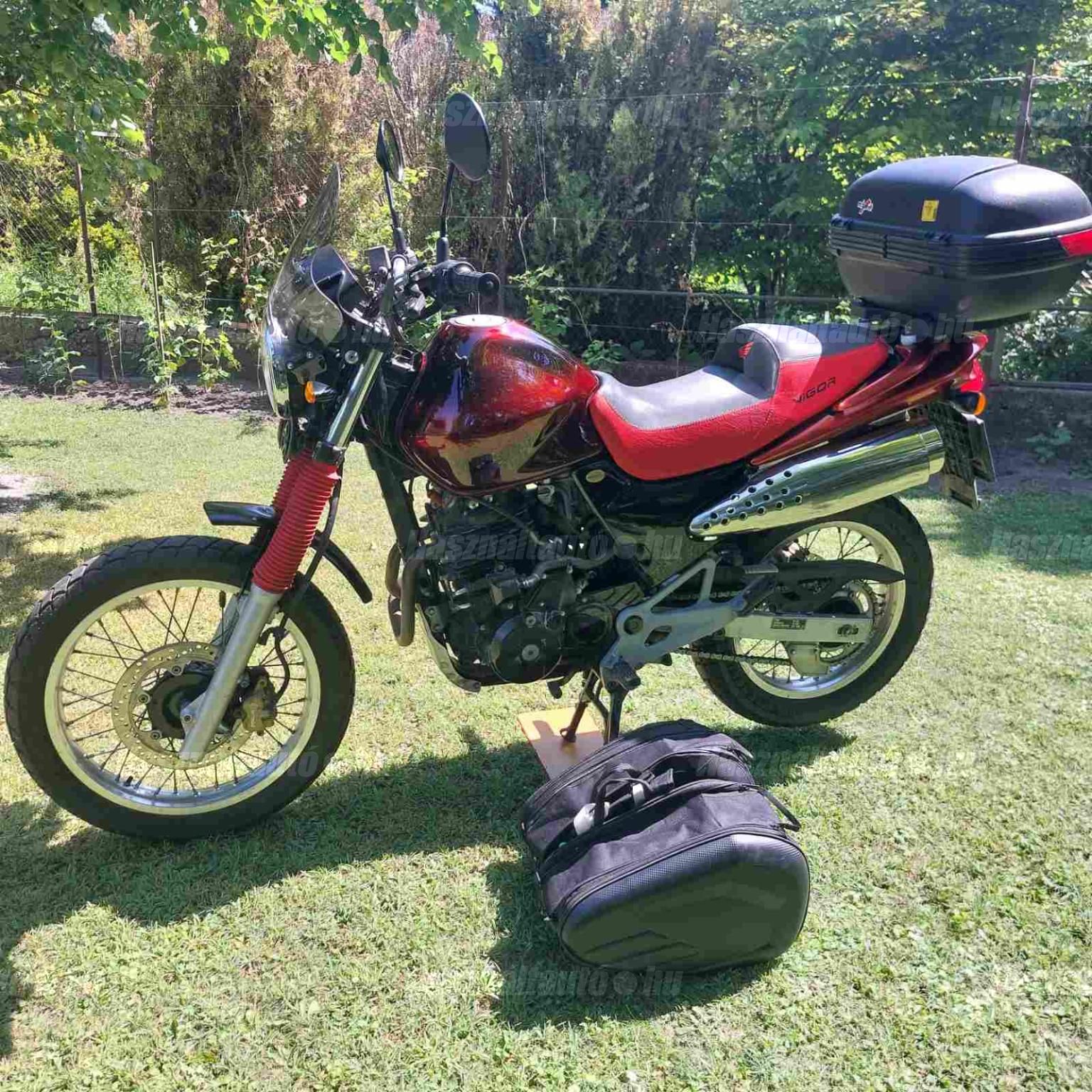 HONDA SLR 650 2000/4 - 1