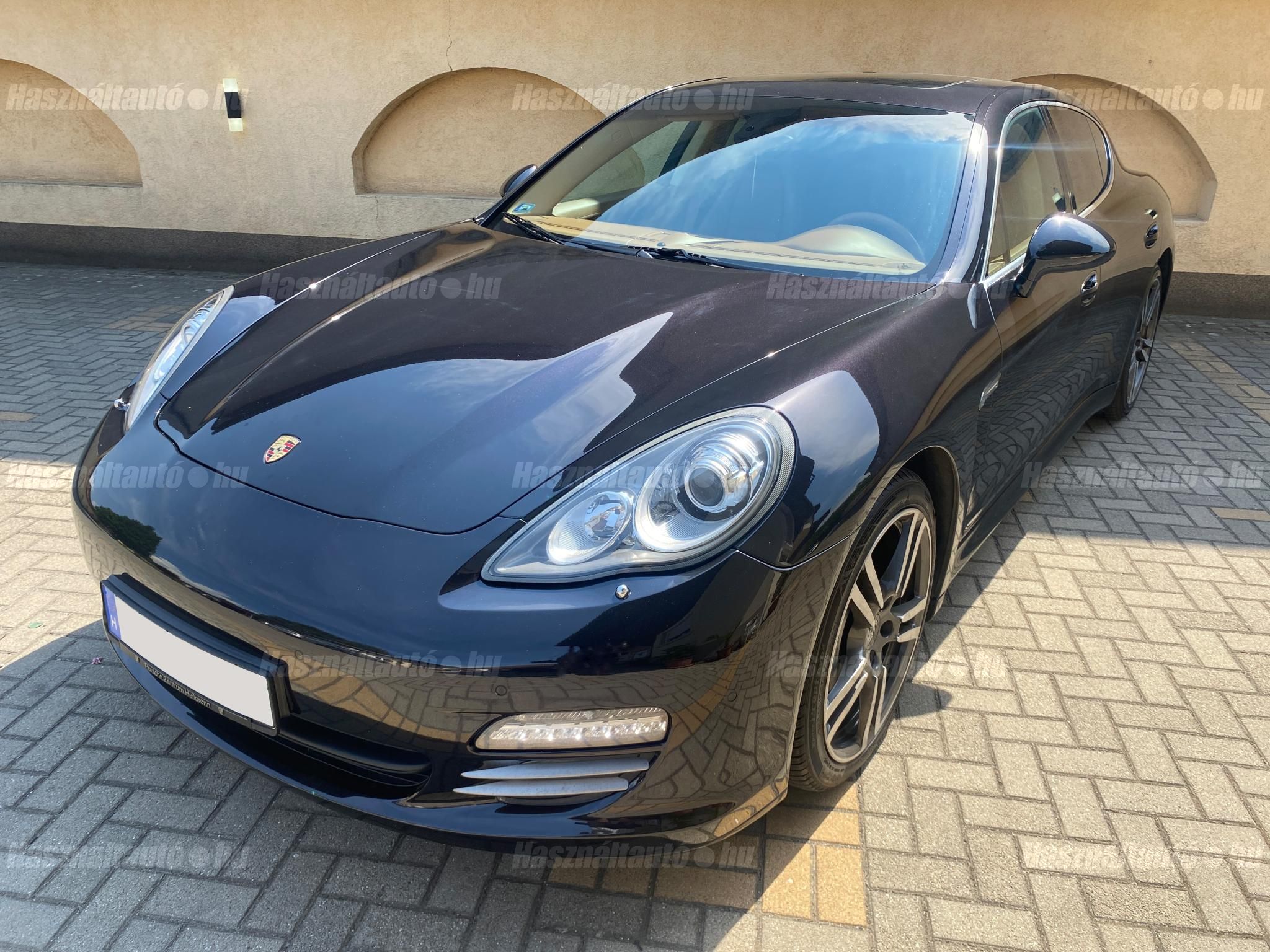 PORSCHE PANAMERA 2010/12 - 1