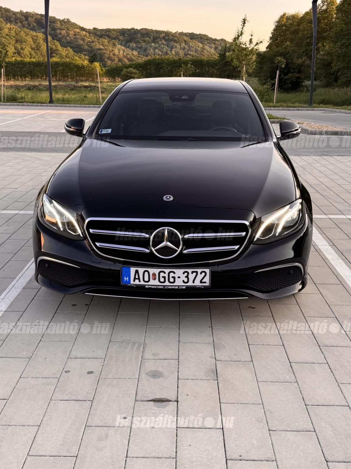 MERCEDES-BENZ E 220 2019/7 - 1