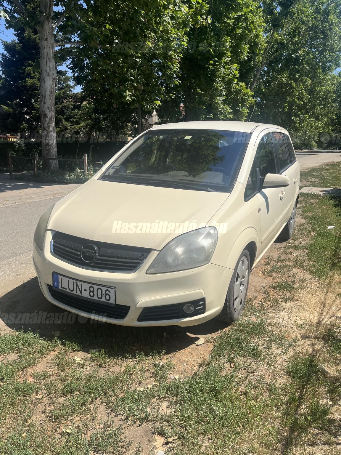 OPEL ZAFIRA B 2006/3 - 1