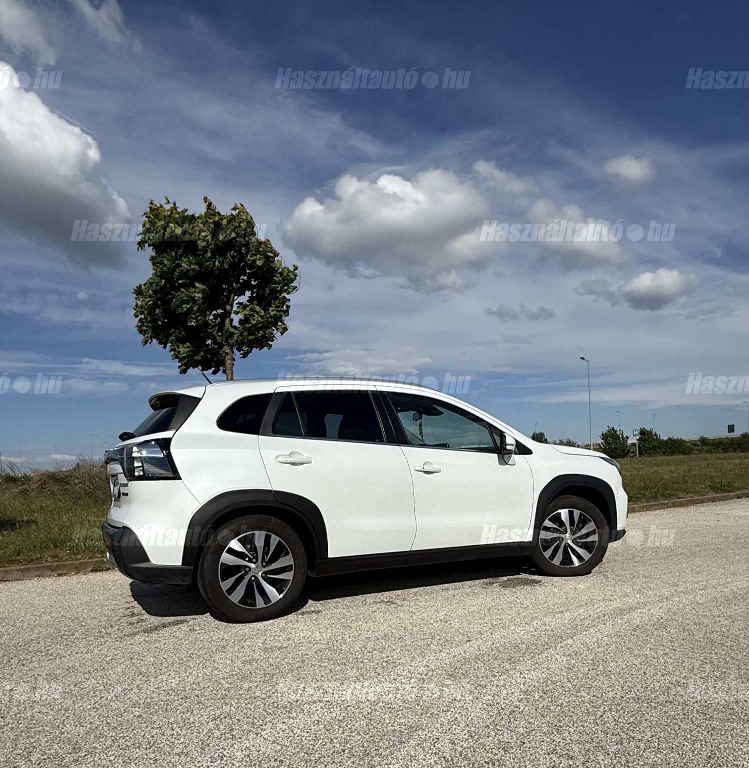SUZUKI S-CROSS 2022/12 - 1