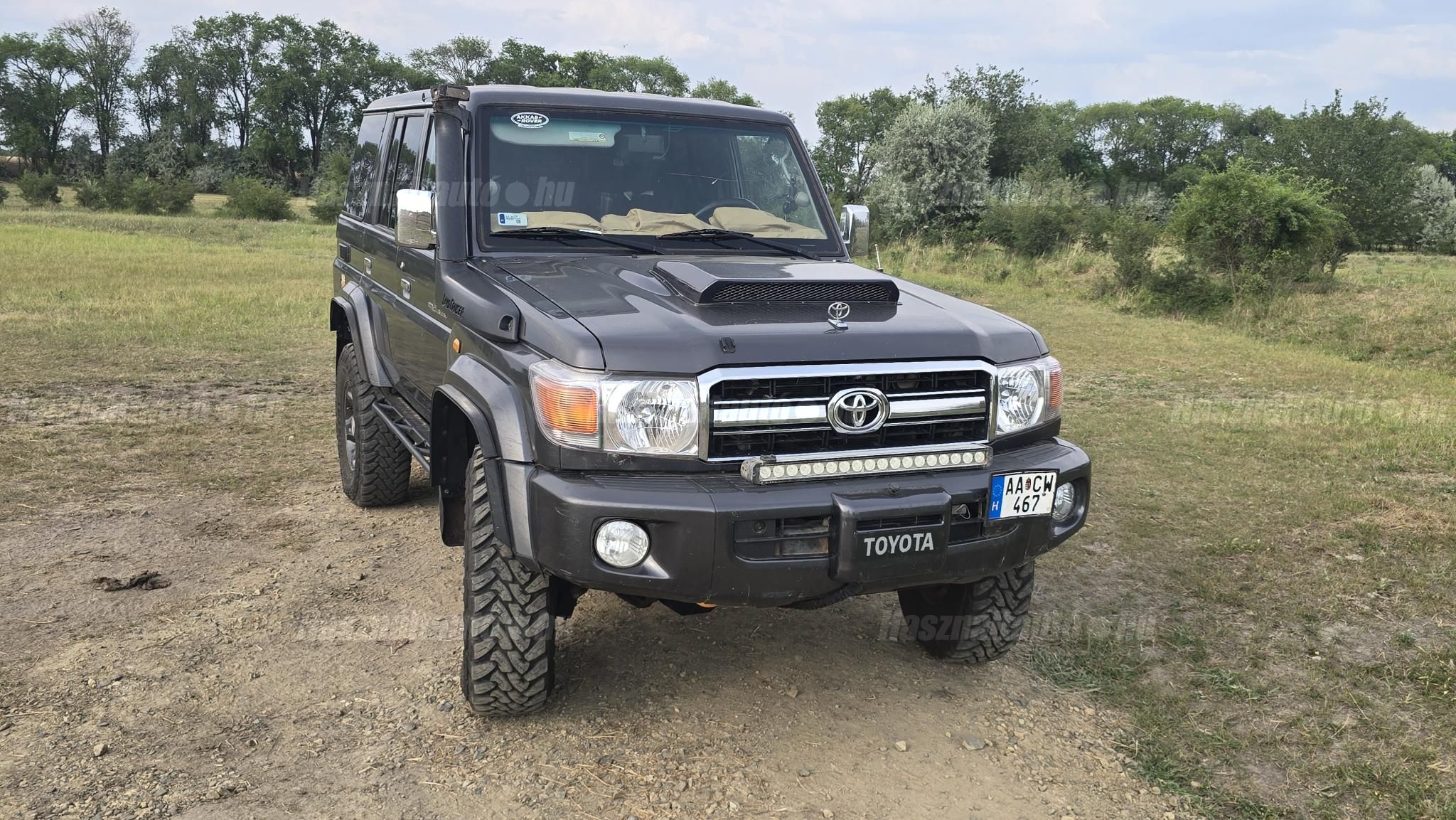 TOYOTA LAND CRUISER 2011/1 - 1