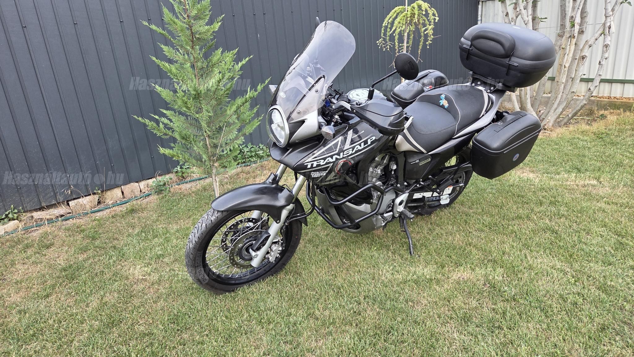 HONDA XL 700 V 2010/6 - 1