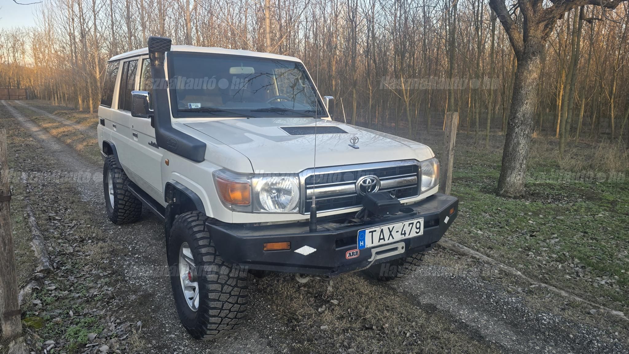 TOYOTA LAND CRUISER 2011/2 - 1