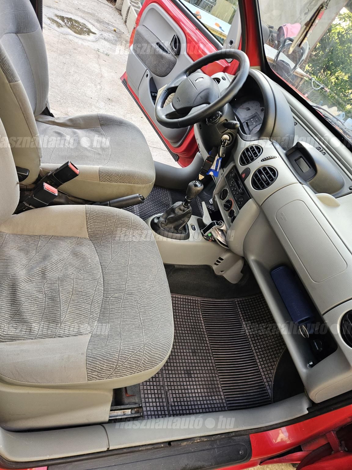RENAULT KANGOO 2002/6 - 1