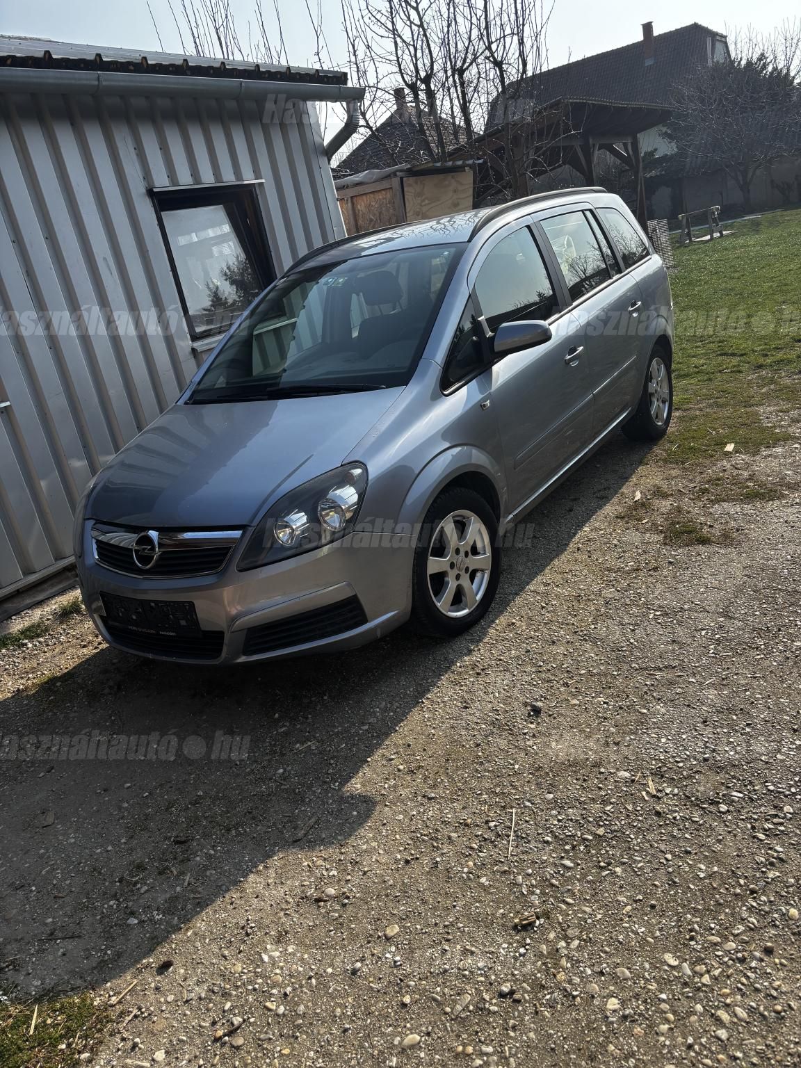 OPEL ZAFIRA 2005/8 - 1