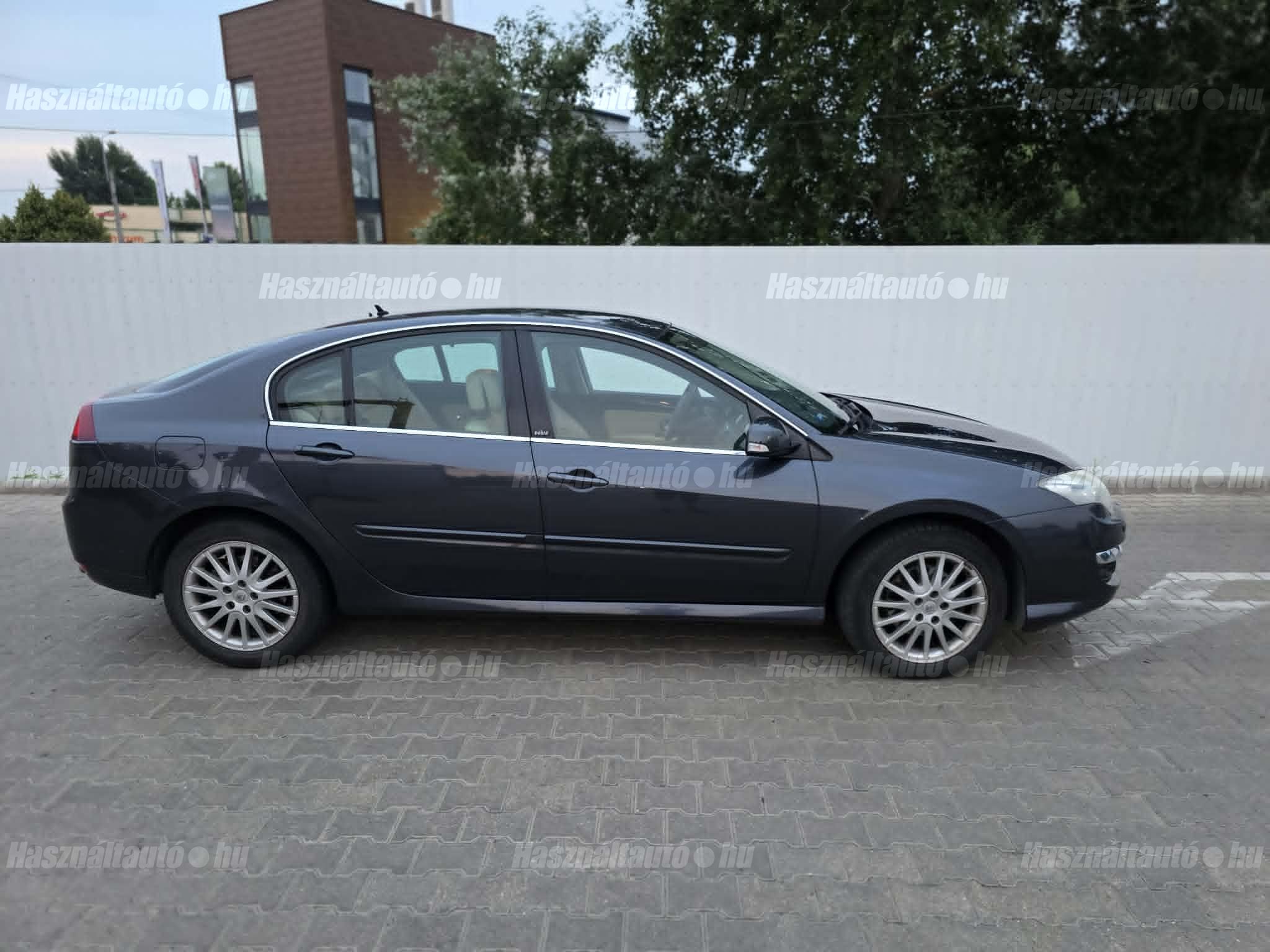RENAULT LAGUNA 2011/7 - 1