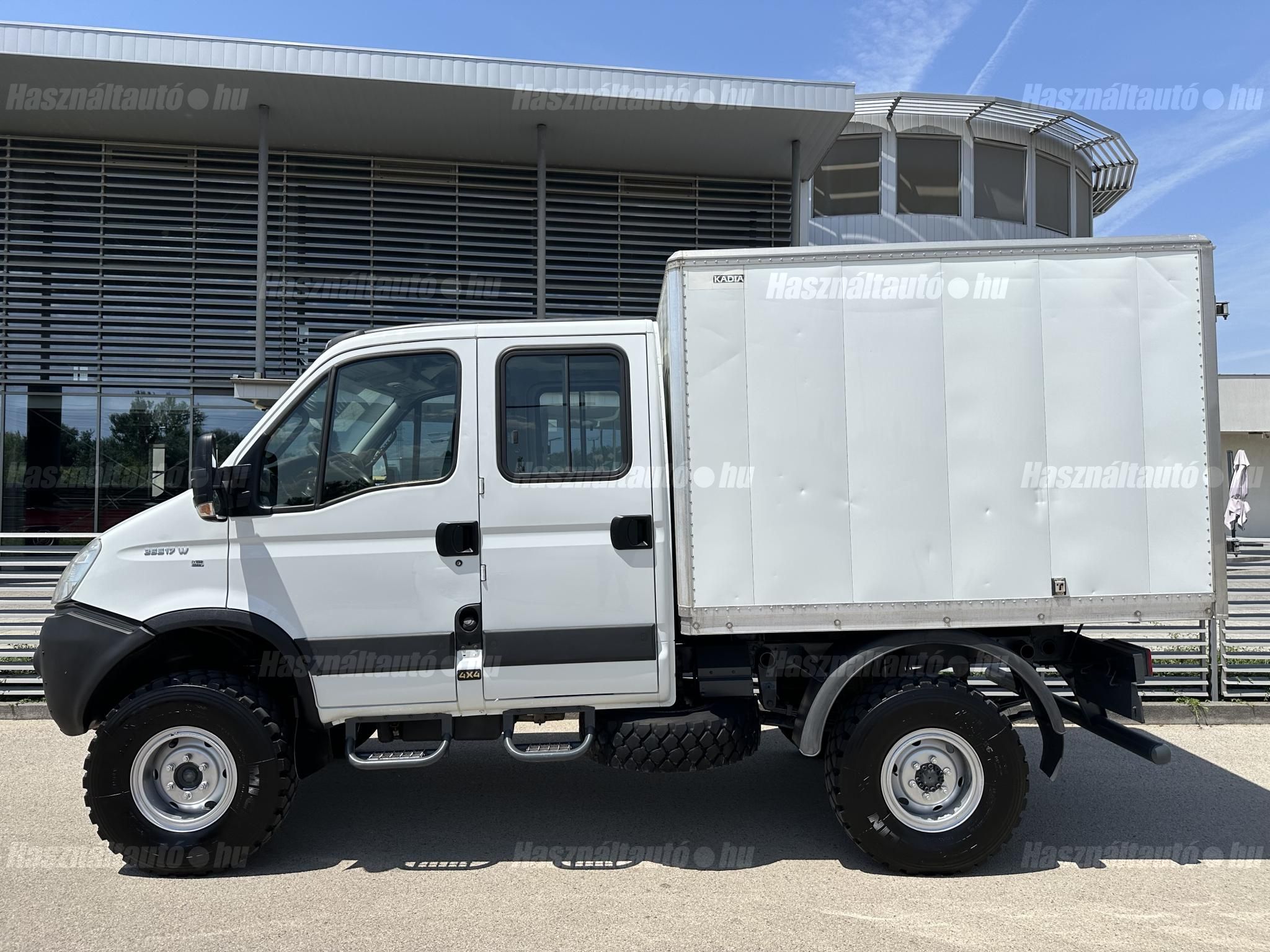 IVECO 35 2011/12 - 1