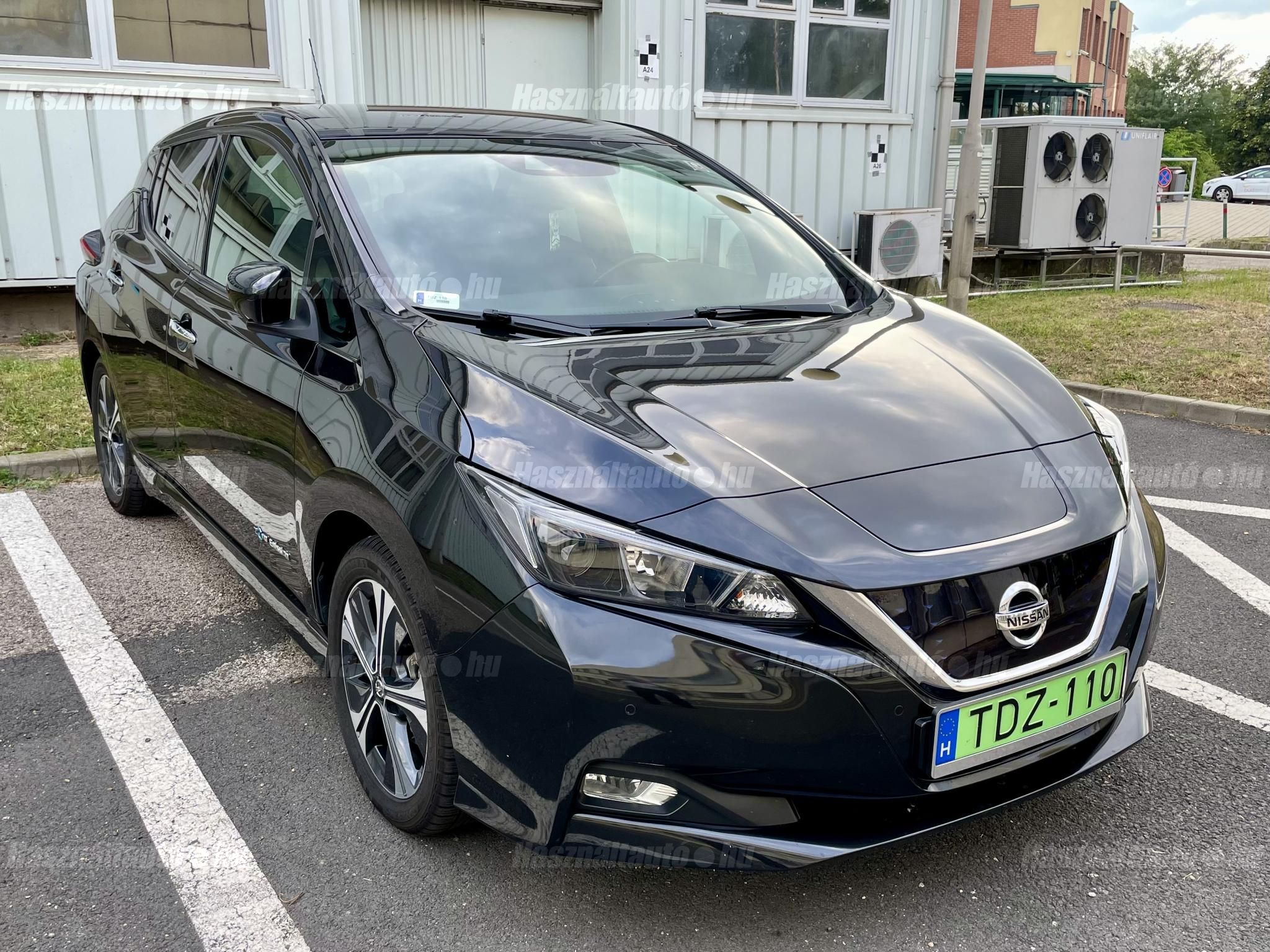 NISSAN LEAF 2018/5 - 1