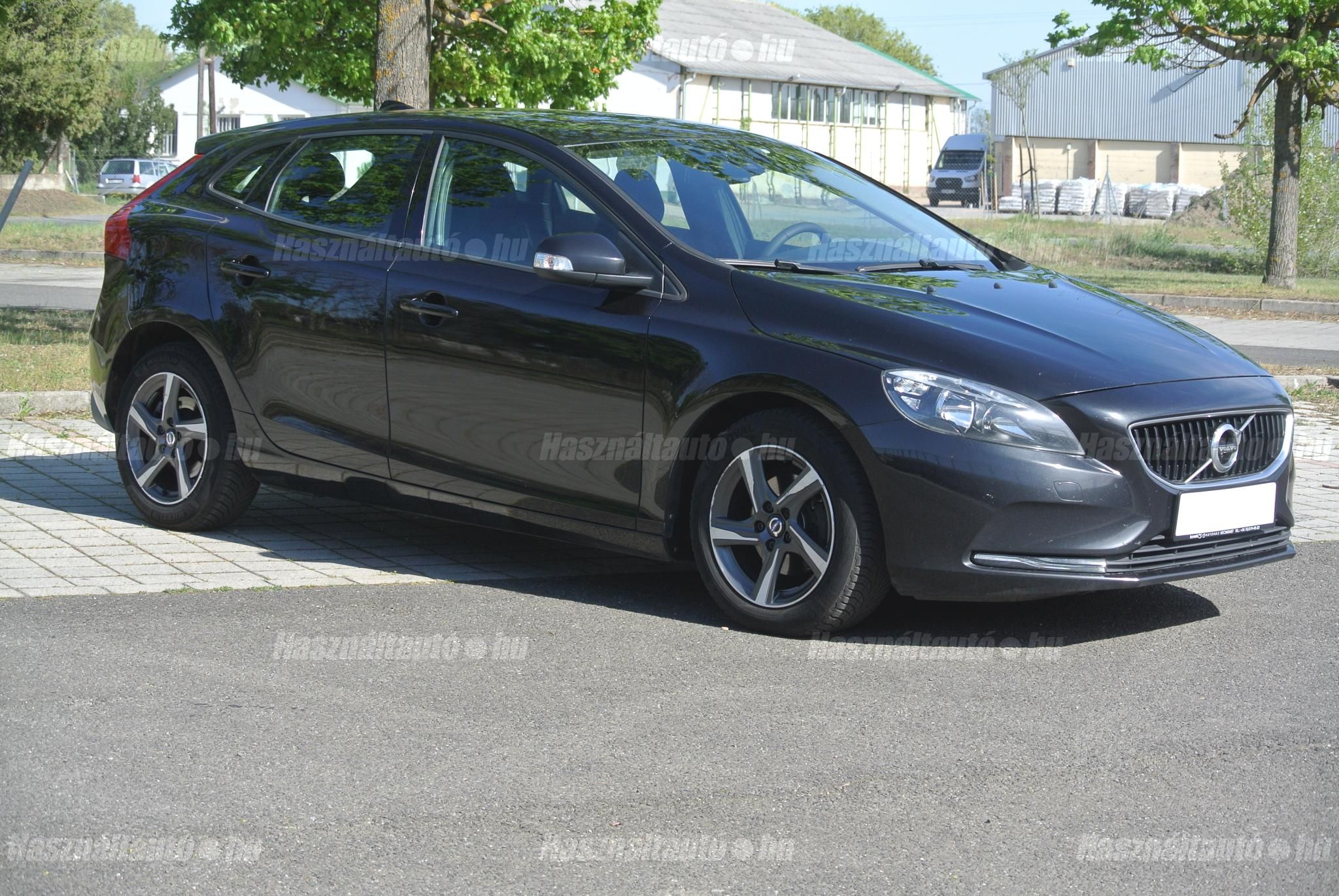 VOLVO V40 2016/11 - 1
