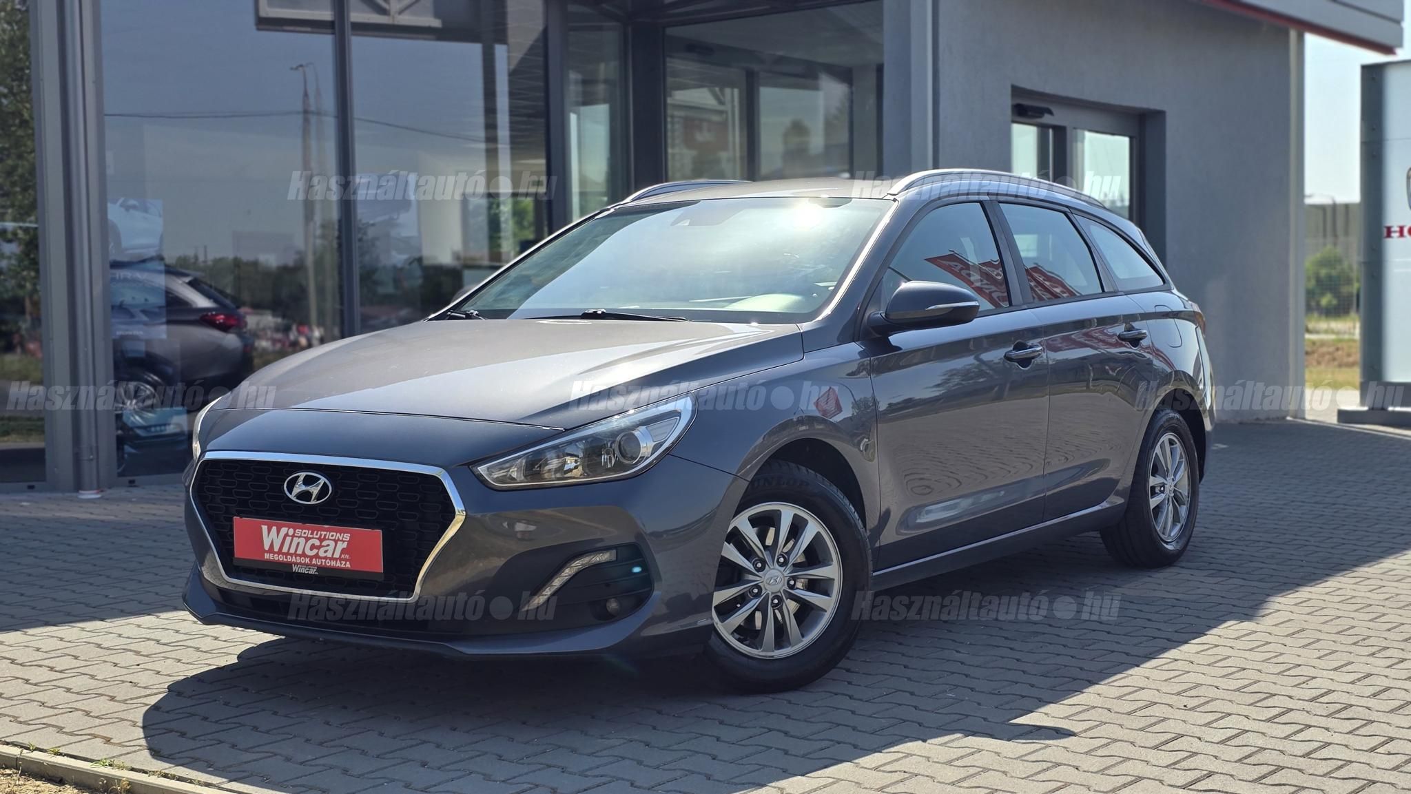 HYUNDAI I30 2019/11 - 1