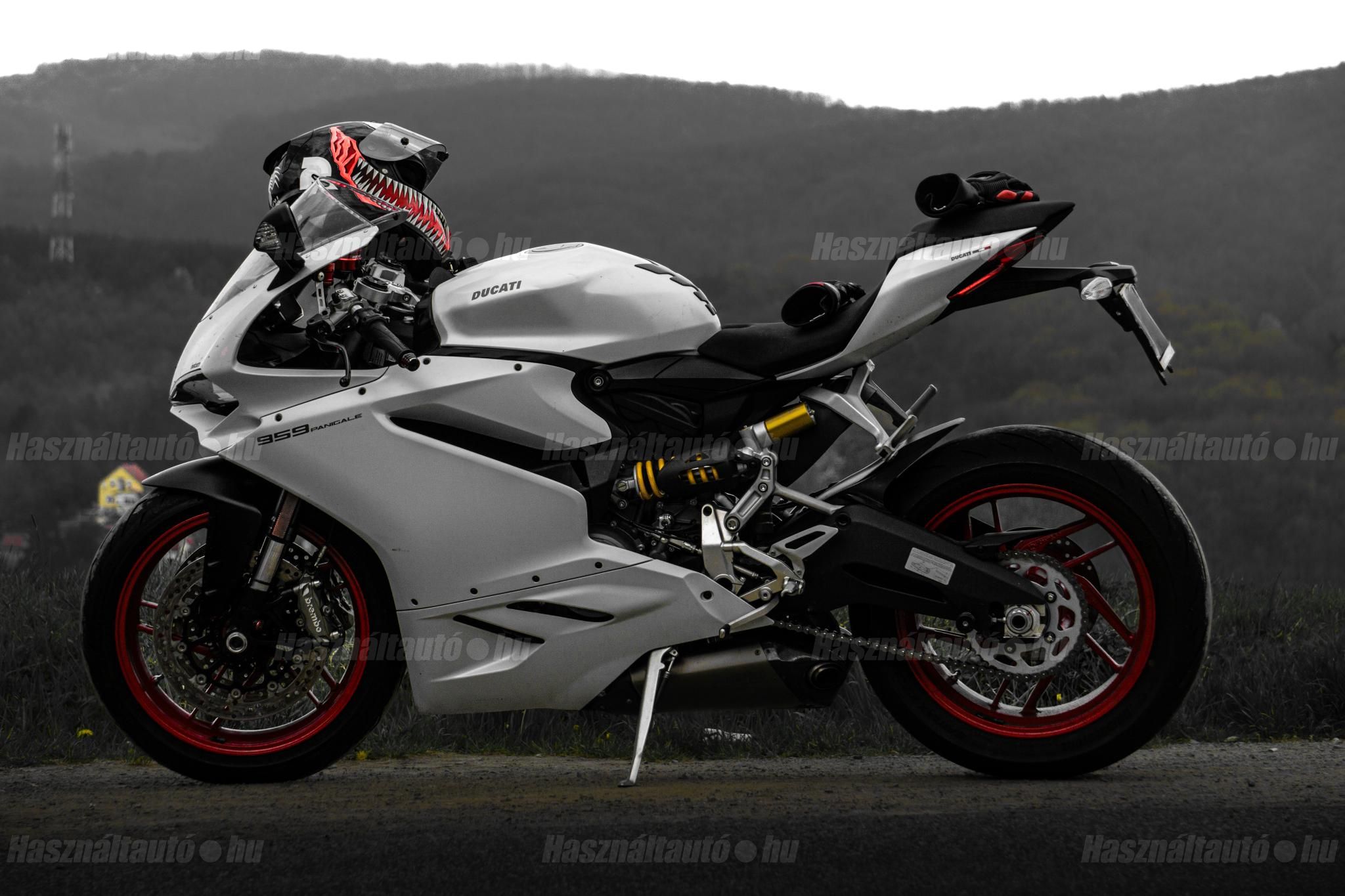DUCATI PANIGALE 2017/11 - 1