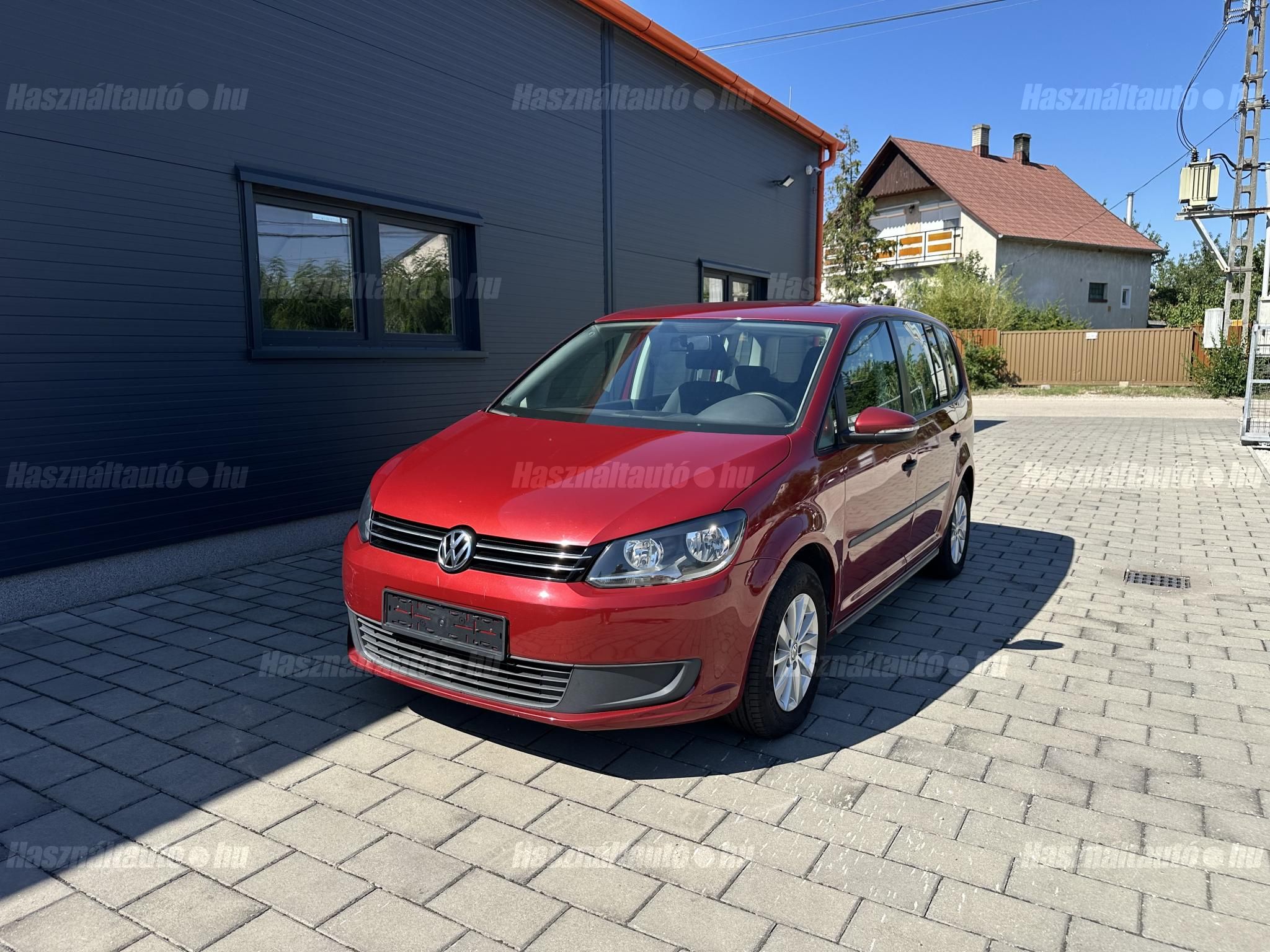 VOLKSWAGEN TOURAN 2012/3 - 1