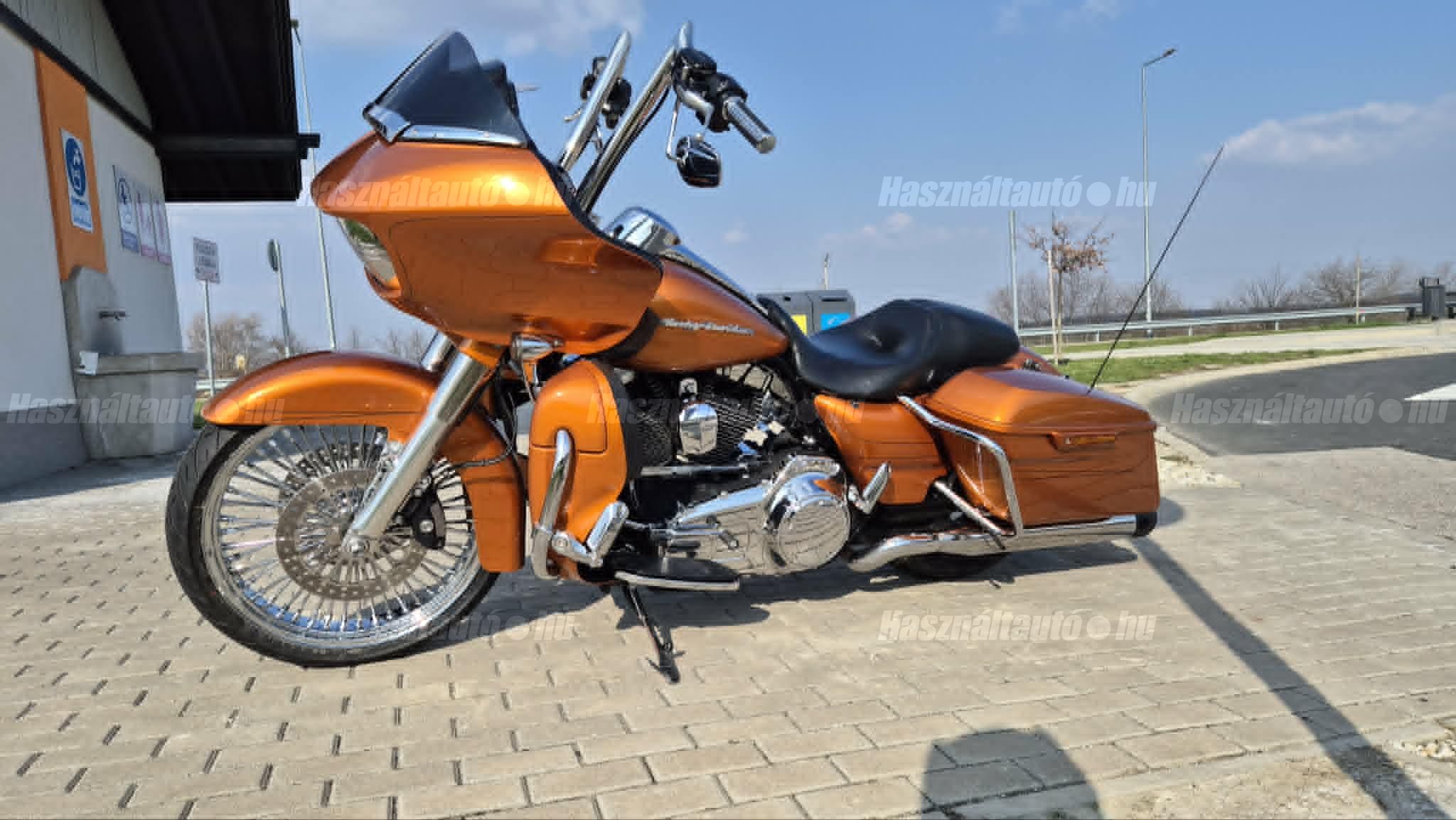 HARLEY-DAVIDSON ROAD GLIDE LIMITED 2015 - 1
