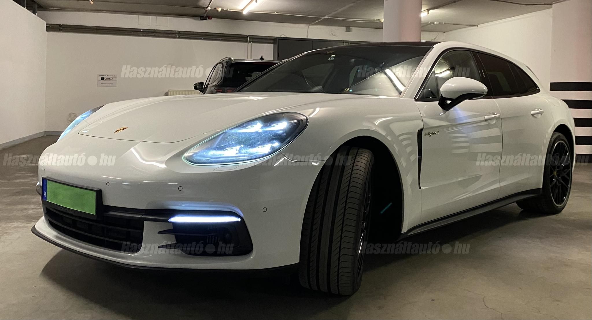 PORSCHE PANAMERA 2020/8 - 1