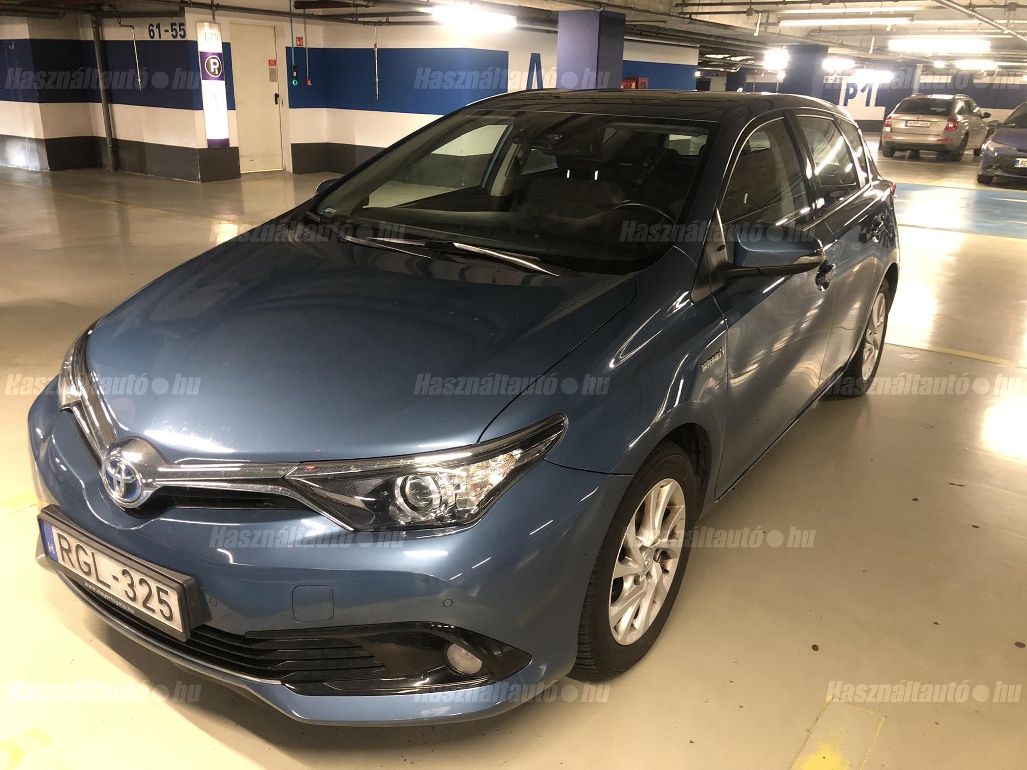 TOYOTA AURIS 2019/2 - 1