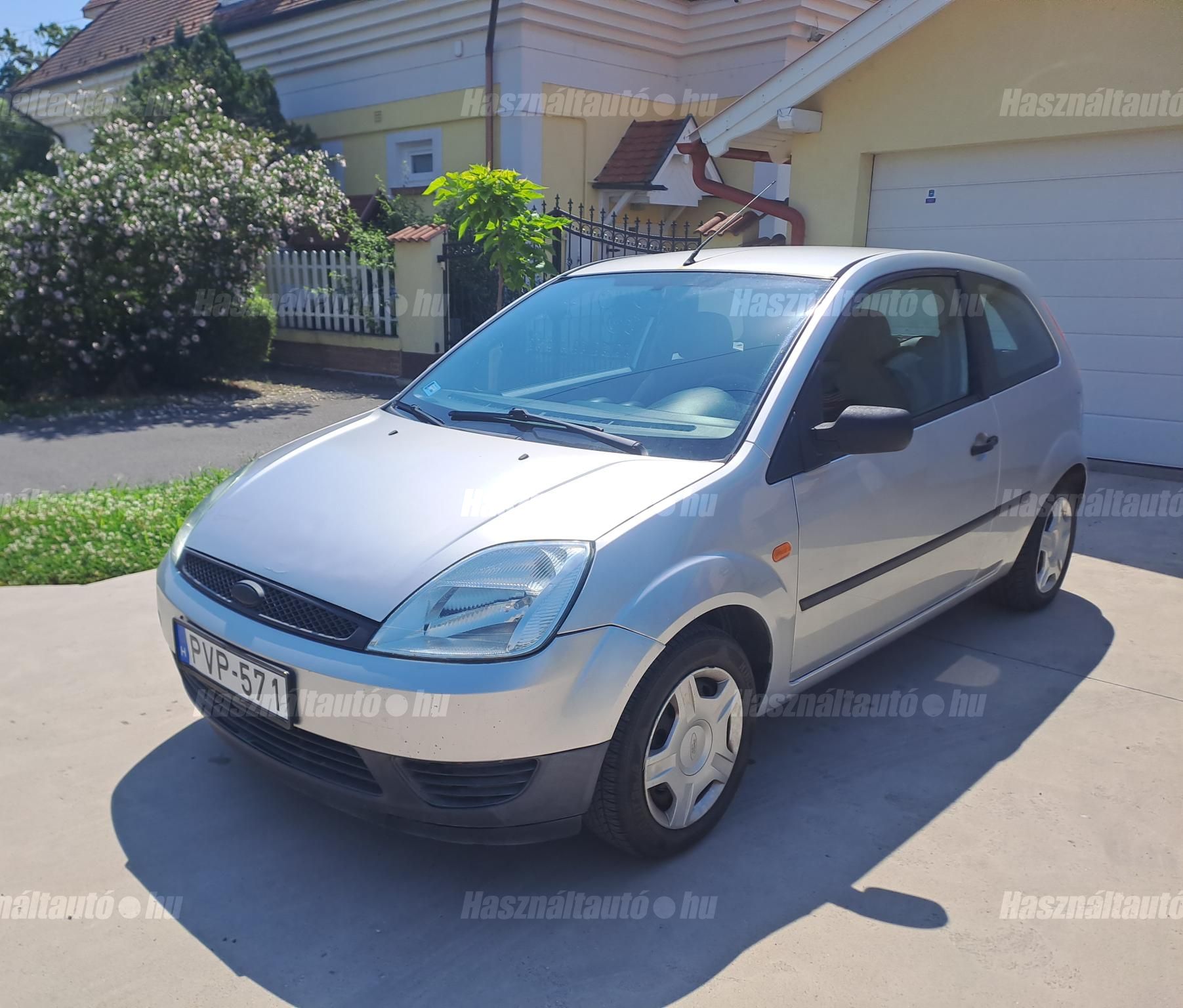 FORD FIESTA 2004/7 - 1