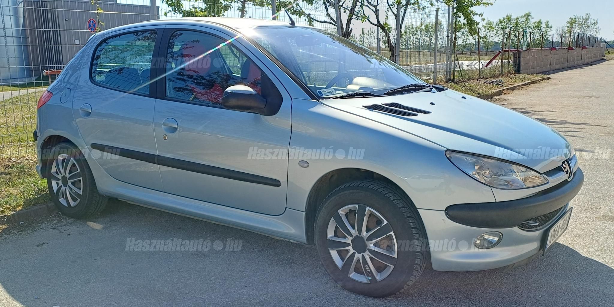 PEUGEOT 206 2003/9 - 1