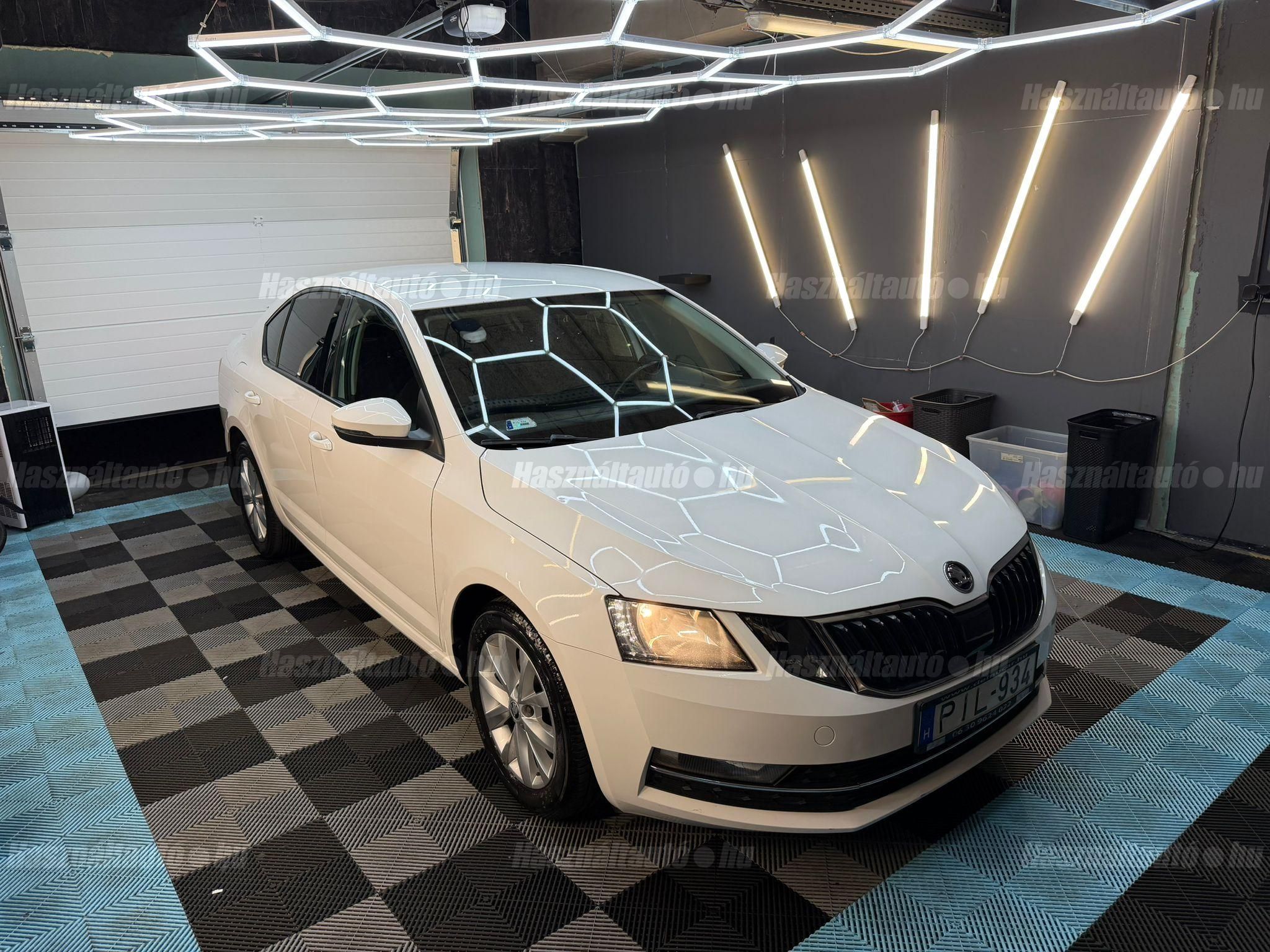 SKODA OCTAVIA 2017/9 - 1