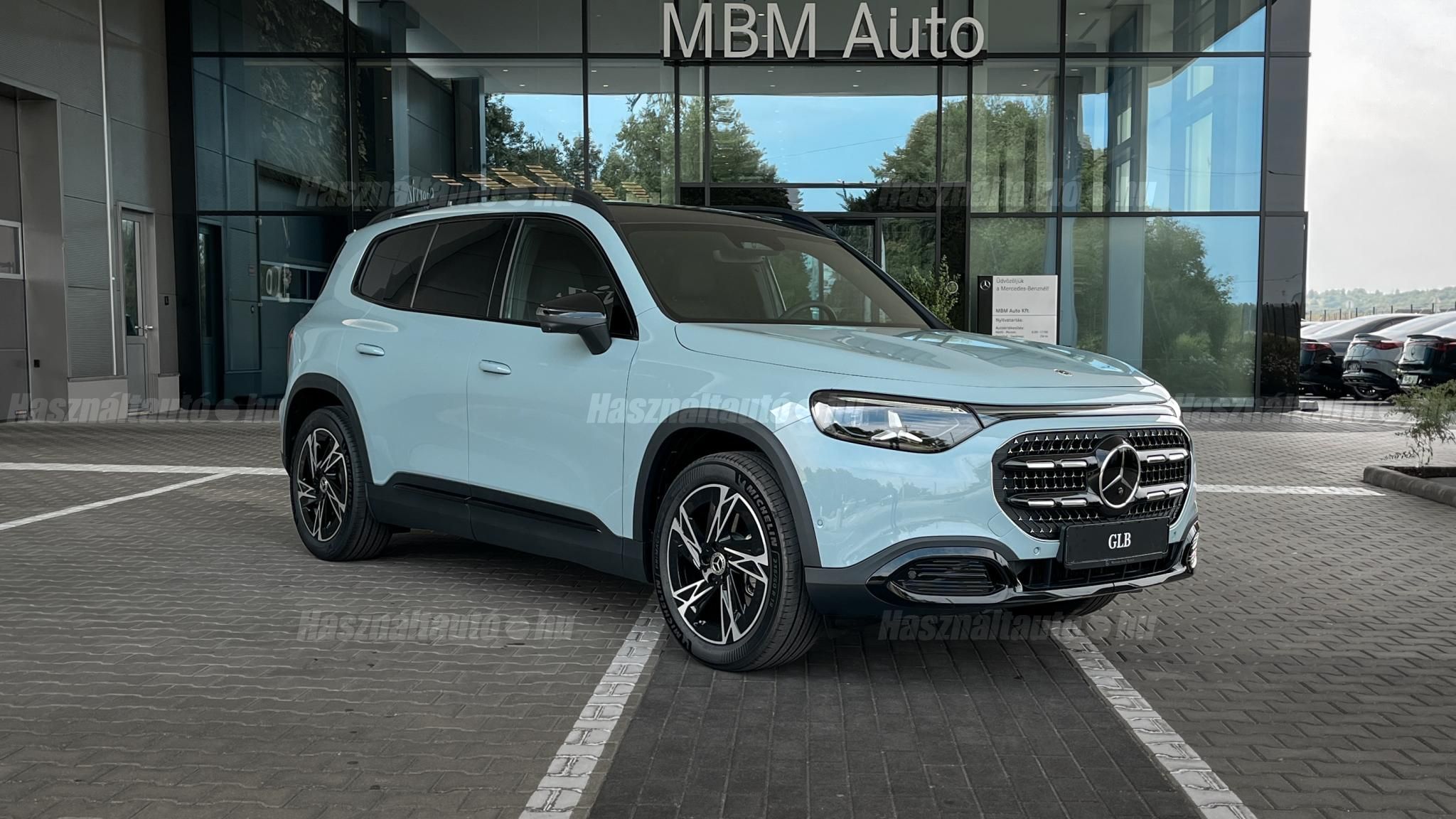 MERCEDES-BENZ GLB 200 2026 - 1