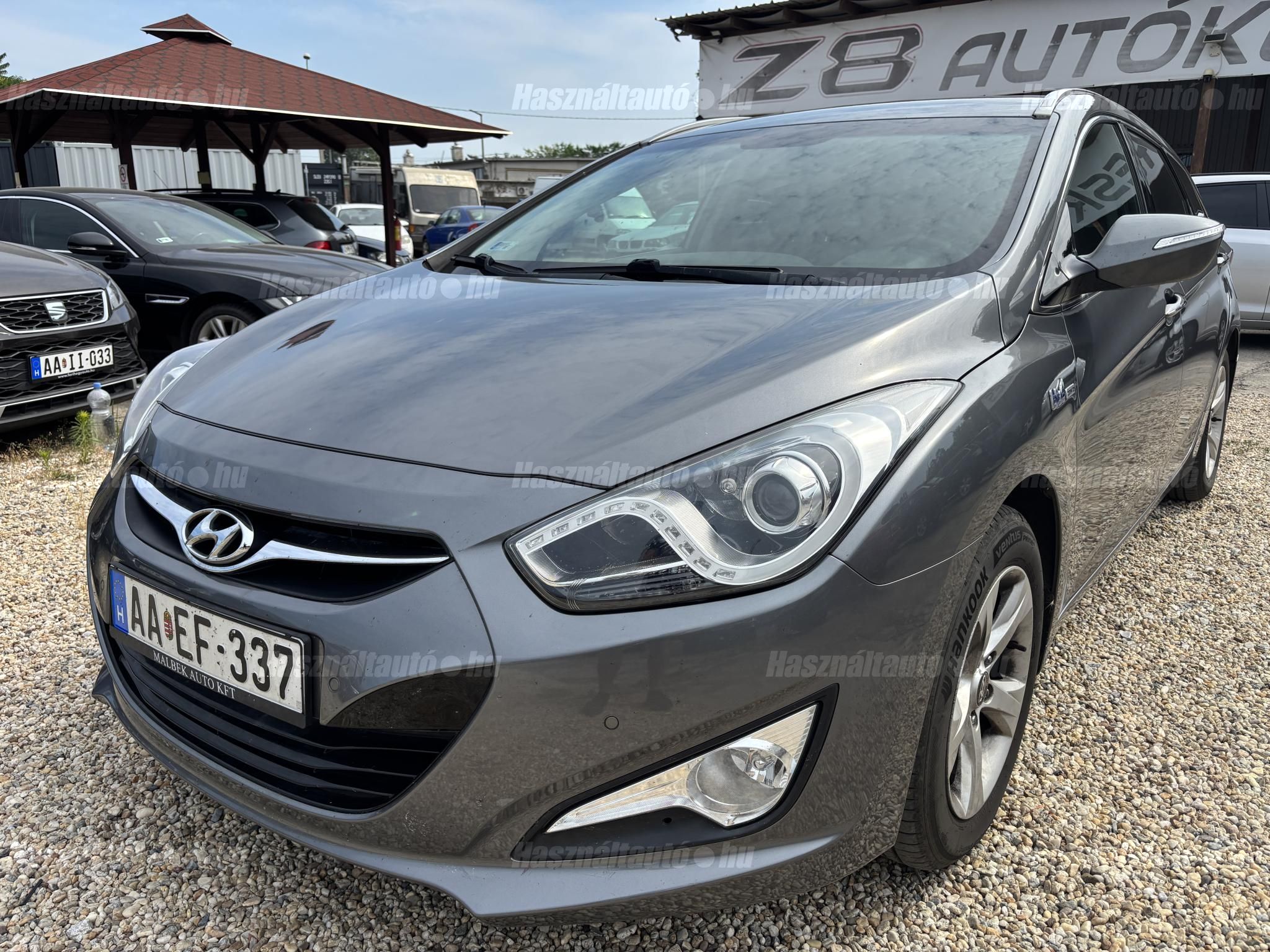 HYUNDAI I40 2013/12 - 1