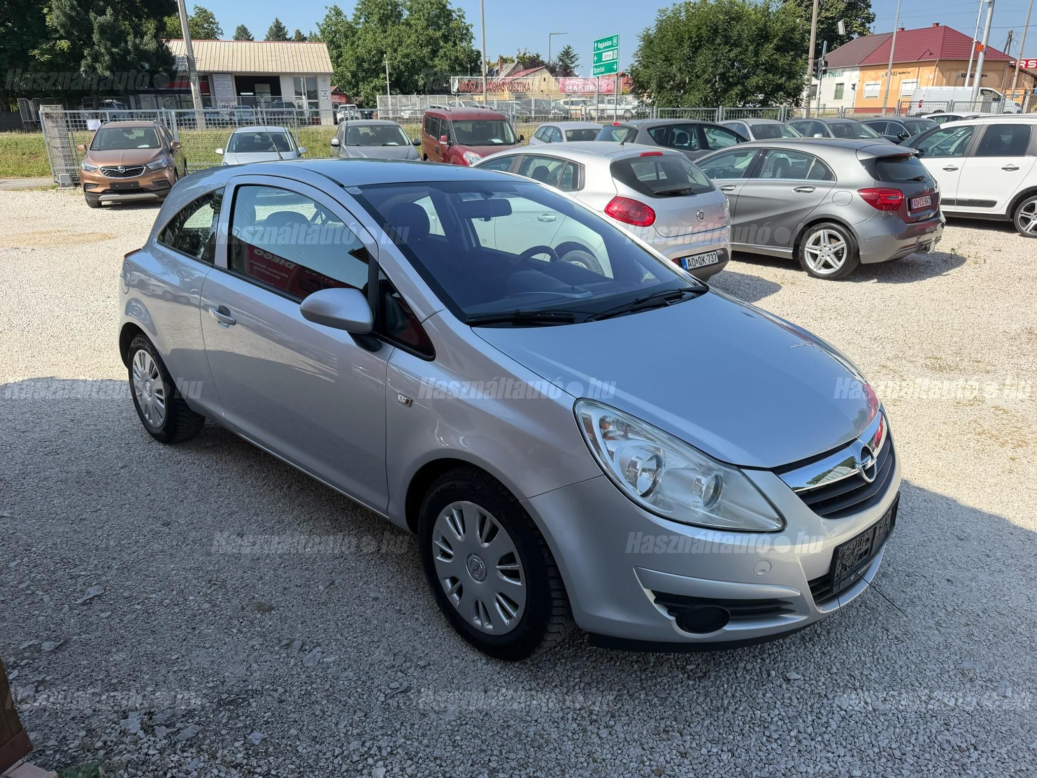 OPEL CORSA D 2010/2 - 1