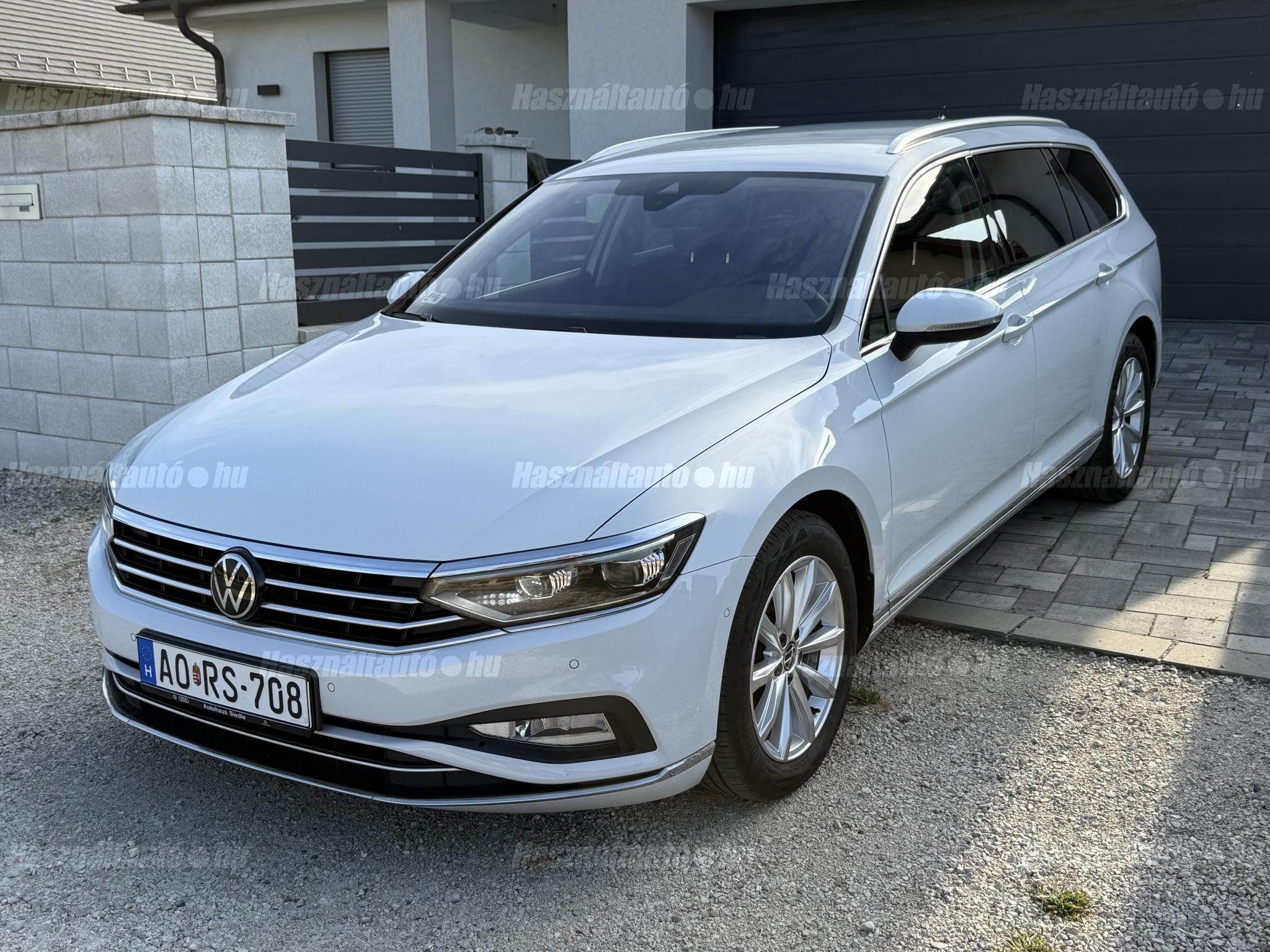 VOLKSWAGEN PASSAT VIII 2023/4 - 1