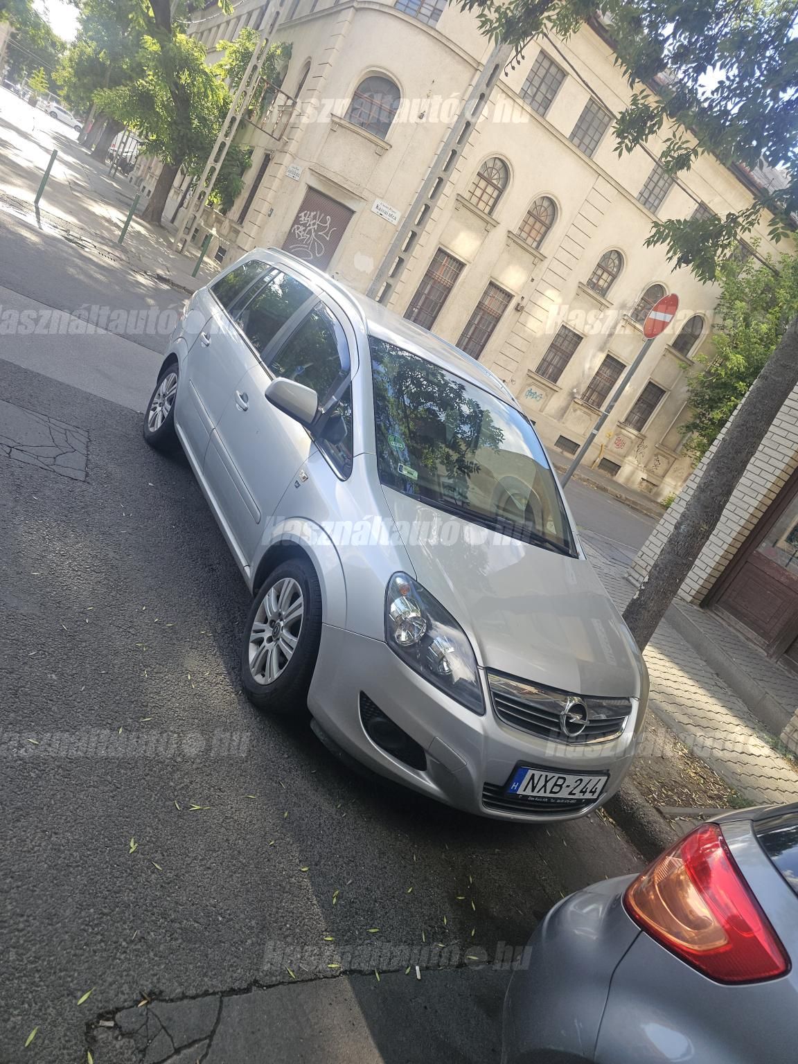 OPEL ZAFIRA B 2011/5 - 1