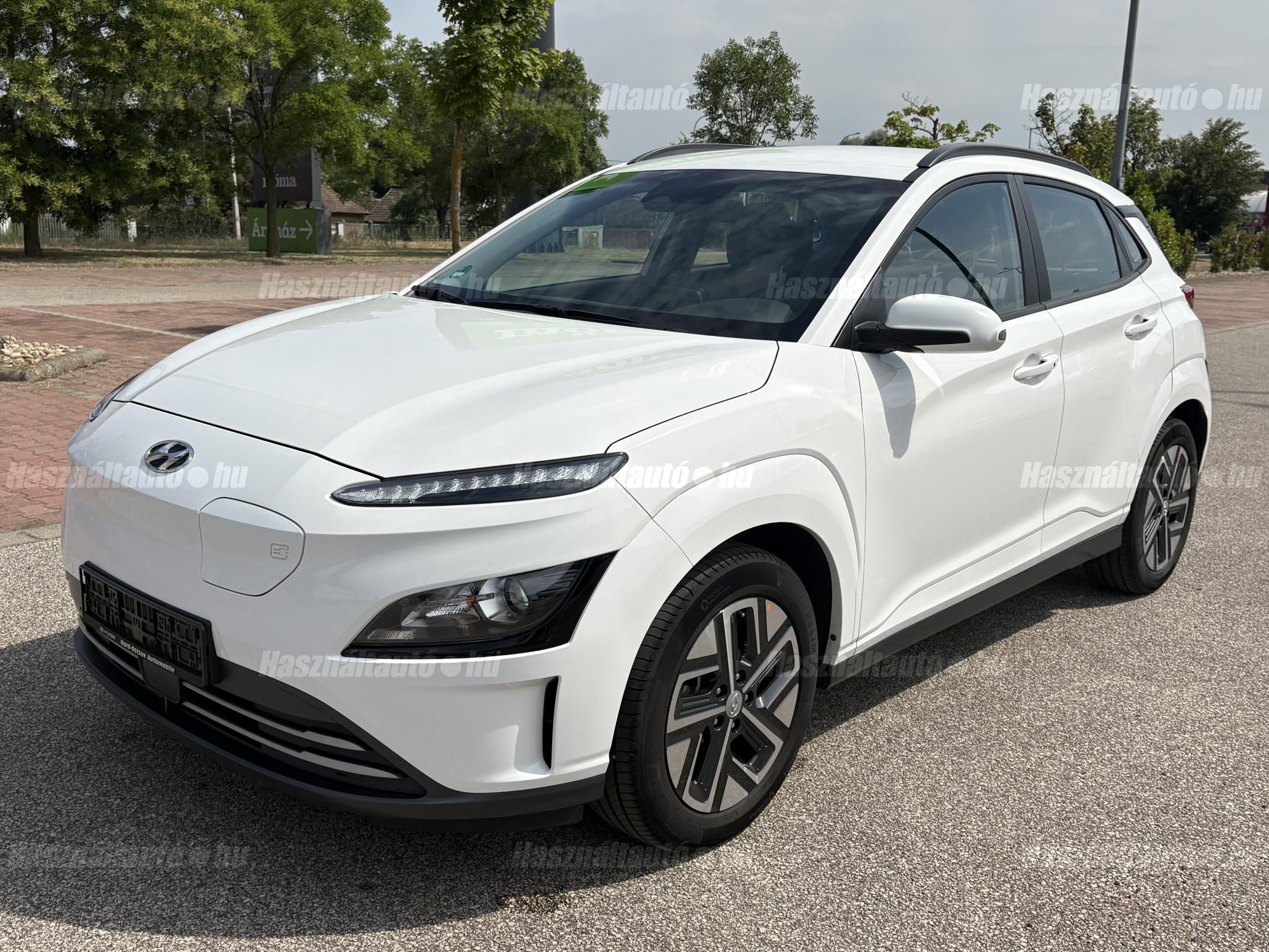 HYUNDAI KONA 2023/4 - 1