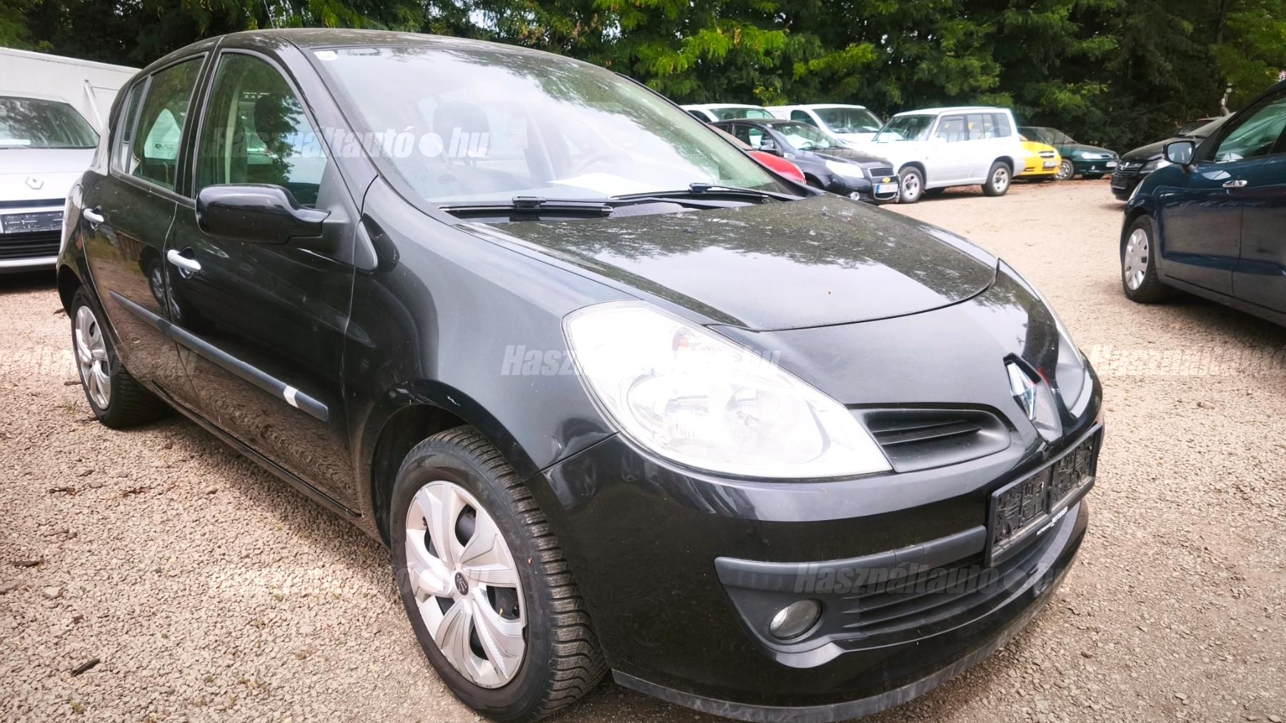 RENAULT CLIO 2008/8 - 1