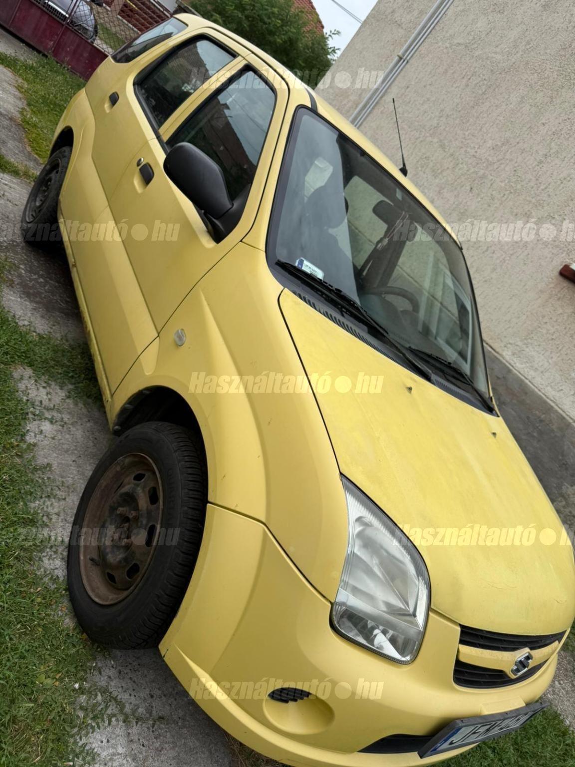 SUZUKI IGNIS 2004/7 - 1