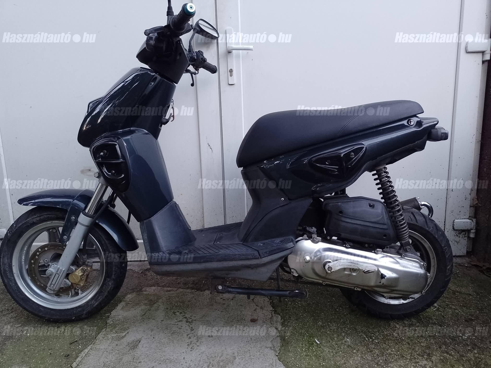 YAMAHA SLIDER 2009/7 - 1