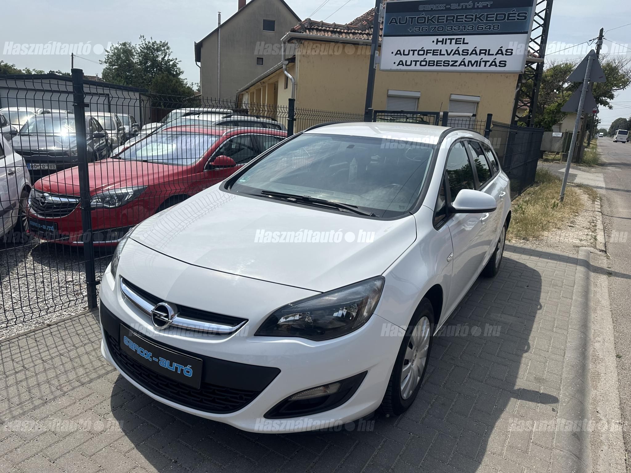 OPEL ASTRA J 2015/8 - 1